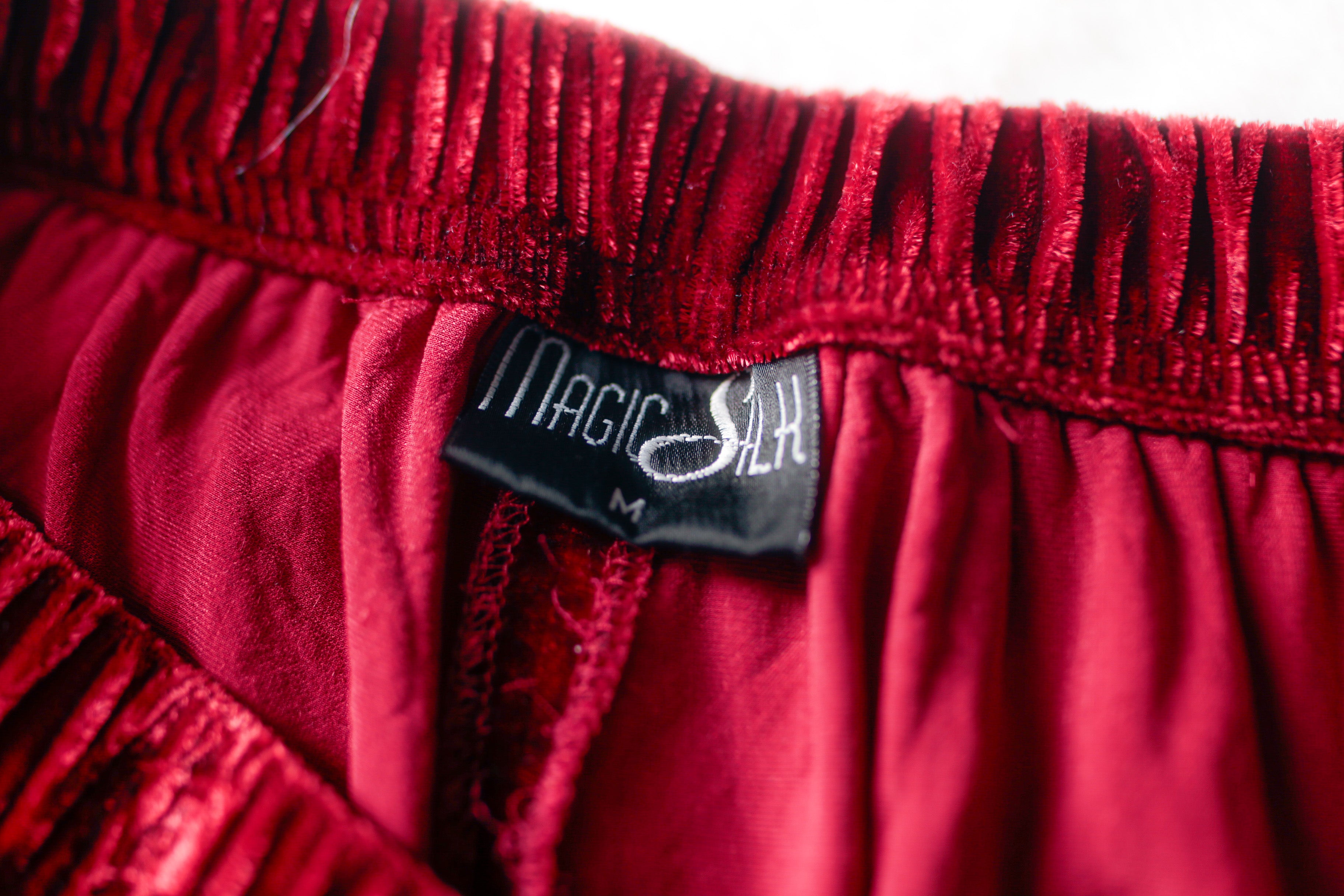 Magic Silk Vintage 90s Velvet Velour Sleep Shorts Red Medium