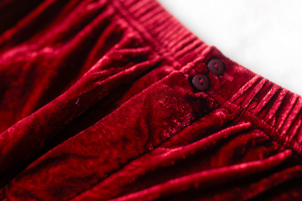 Magic Silk Vintage 90s Velvet Velour Sleep Shorts Red Medium