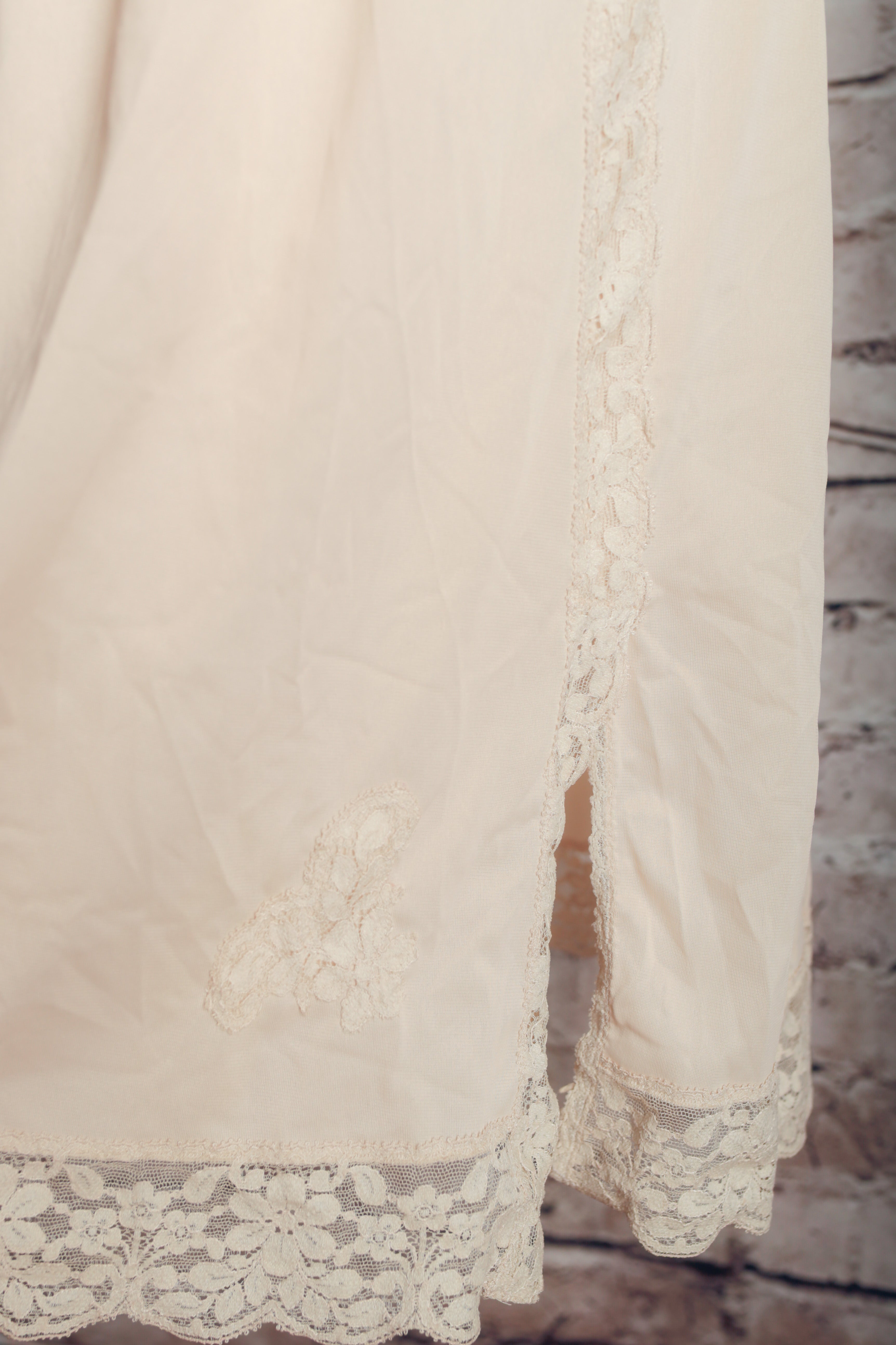 Sears Vintage Satin Lace Short Half Slip USA-made Large Tall