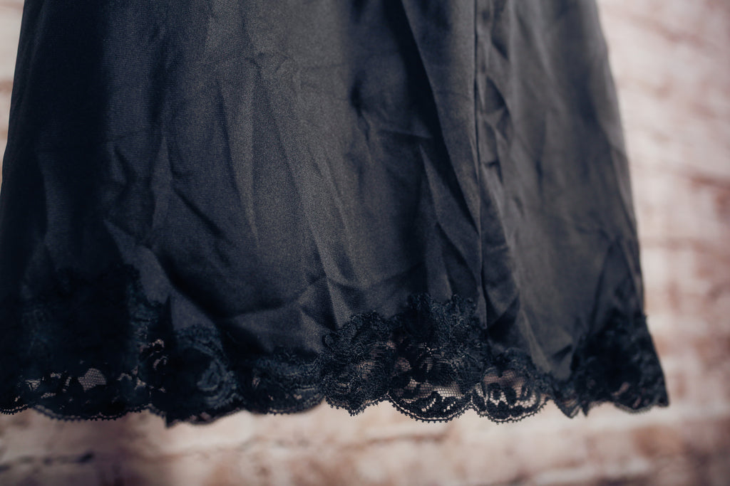 Wonder Maid Vintage Black Maxi Long Half Slip USA-made Medium