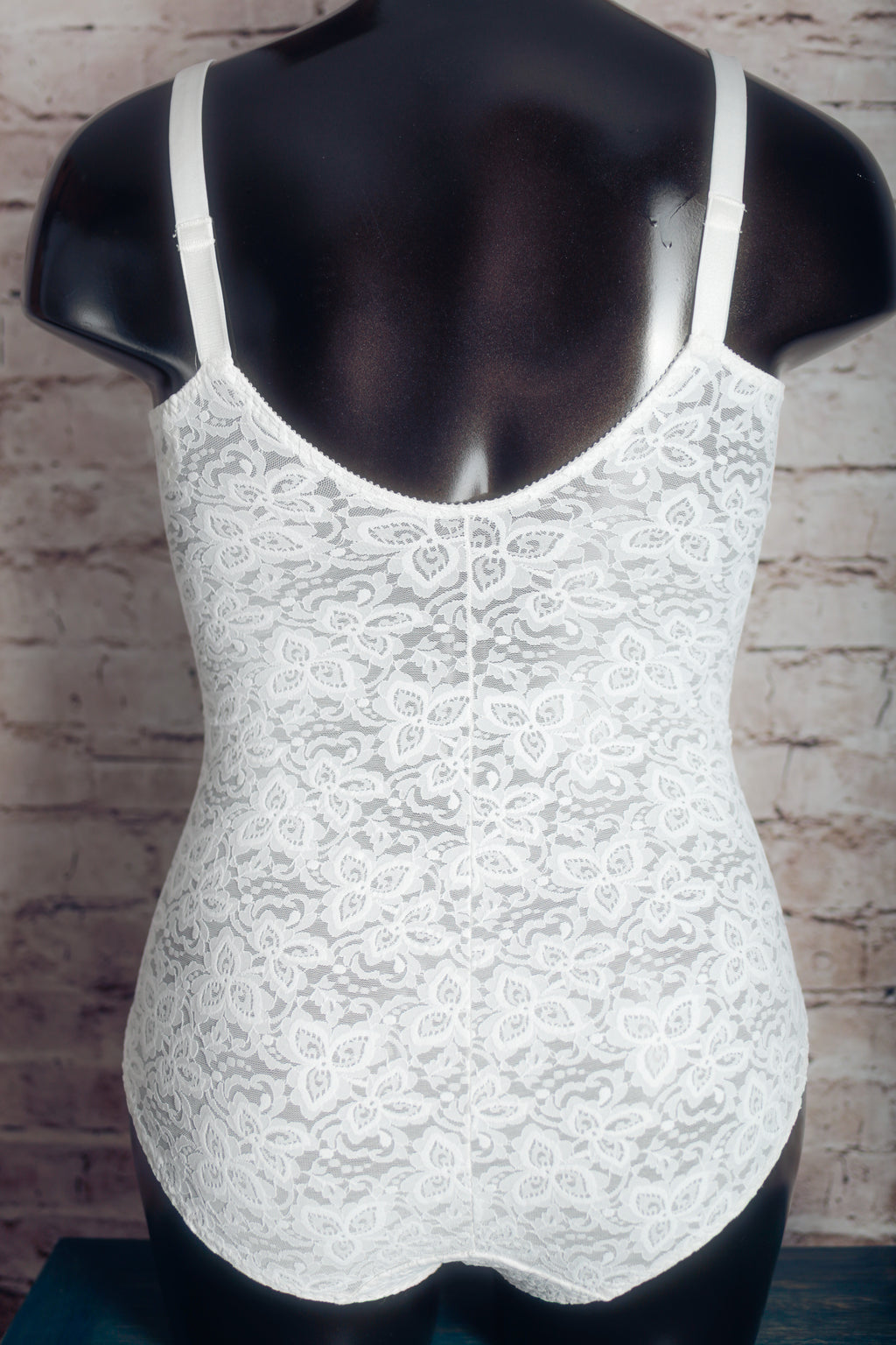 Bali Vintage Unlined Lace Underwire Slimmer Teddy Lingerie White 40DD