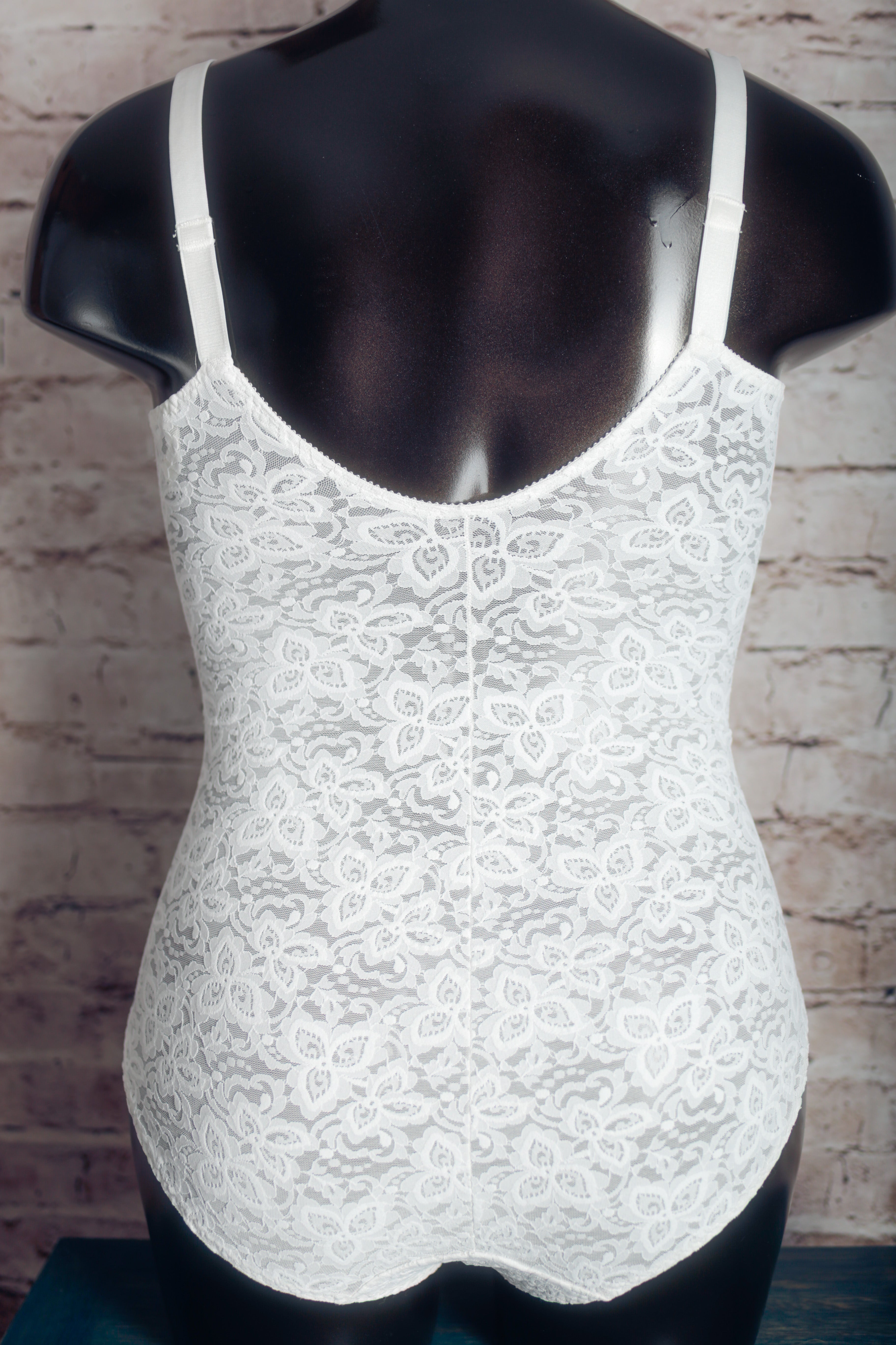 Bali Vintage Unlined Lace Underwire Slimmer Teddy Lingerie White 40DD