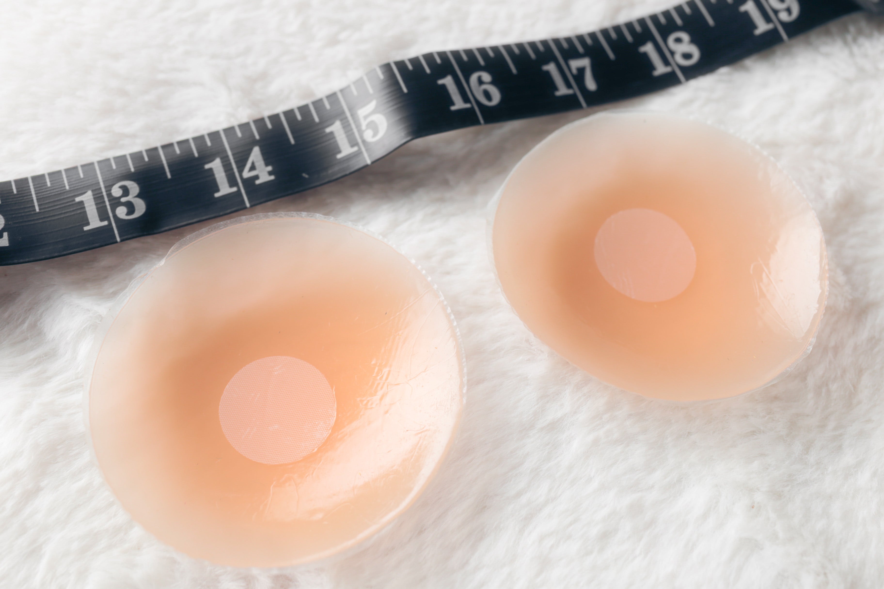 Bra Size Home Measuring Kit – Soft Tape Measure + Silicone Nipple Covers + Expert Guide for Accurate At-Home Bra Sizing