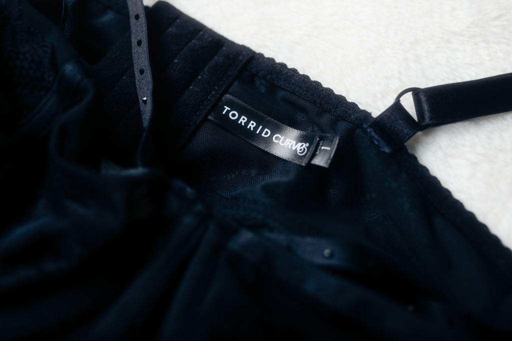 Torrid Curve 1 Sheer Lace Underwire Teddy Bodysuit Black