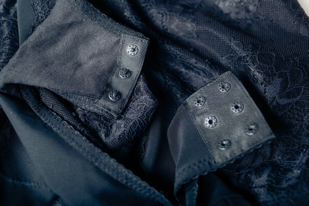 Torrid Curve 1 Sheer Lace Underwire Teddy Bodysuit Black