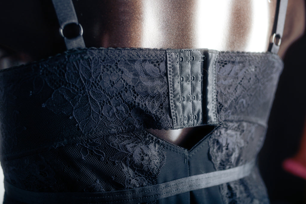 Torrid Curve 1 Sheer Lace Underwire Teddy Bodysuit Black