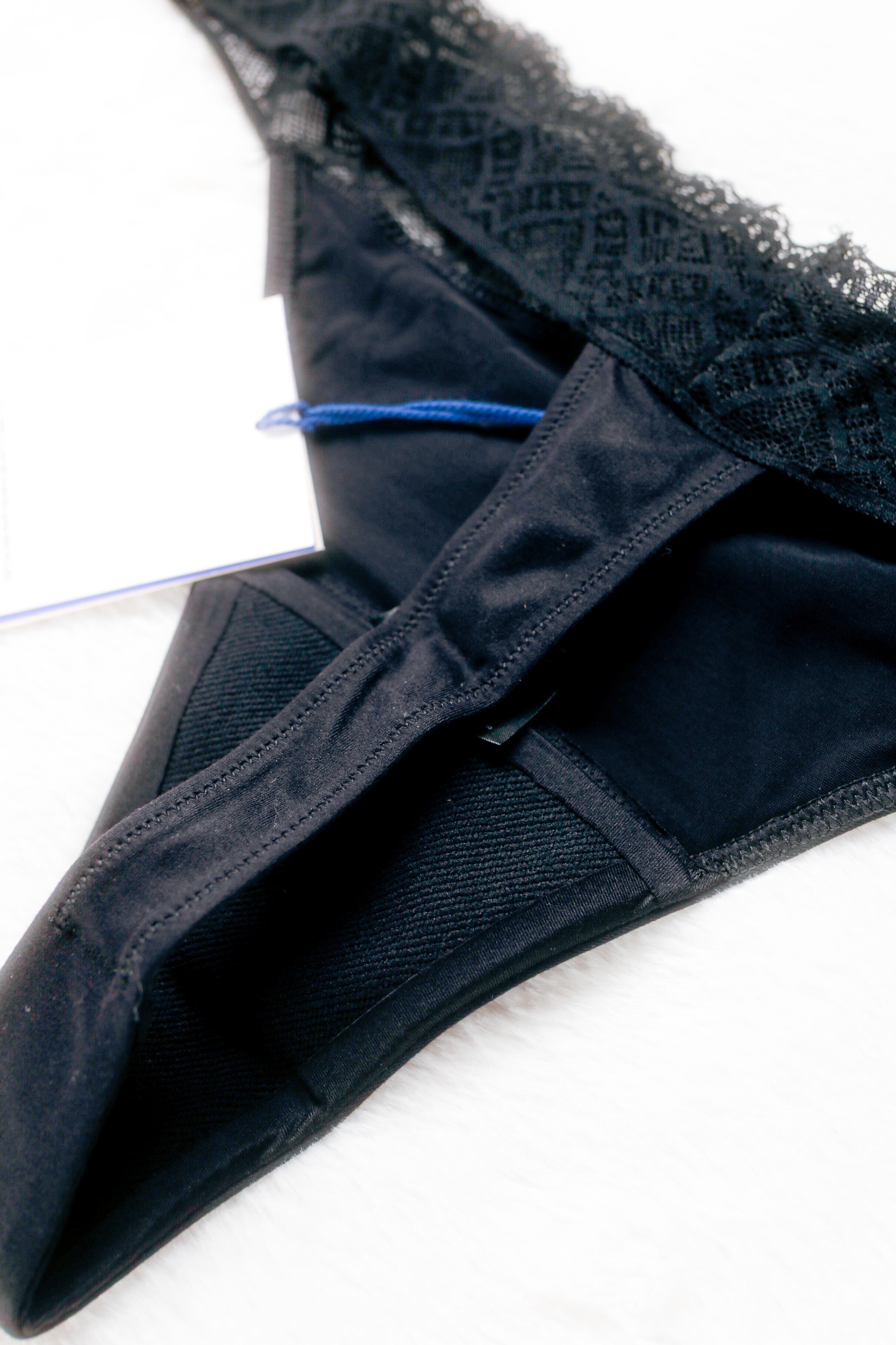 Thinx Speax Leak Protection Thong Panty XL Black NEW