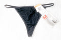 Maidenform String Embroidered Mesh Thong Panty 7 Large Black NEW