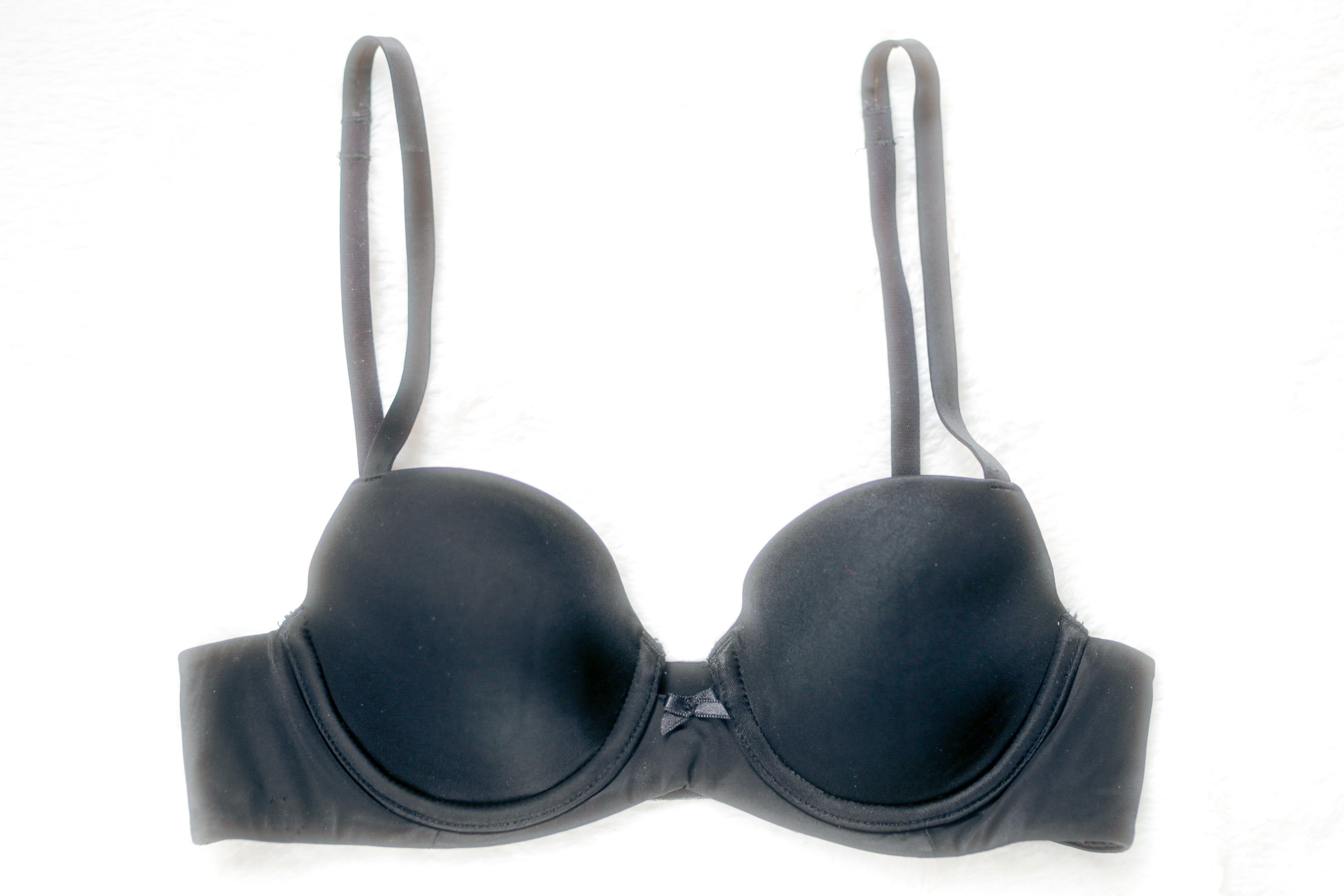 Spanx 32A Bra La Mode Padded Molded Seamless Demi Underwire T-shirt Bra Black