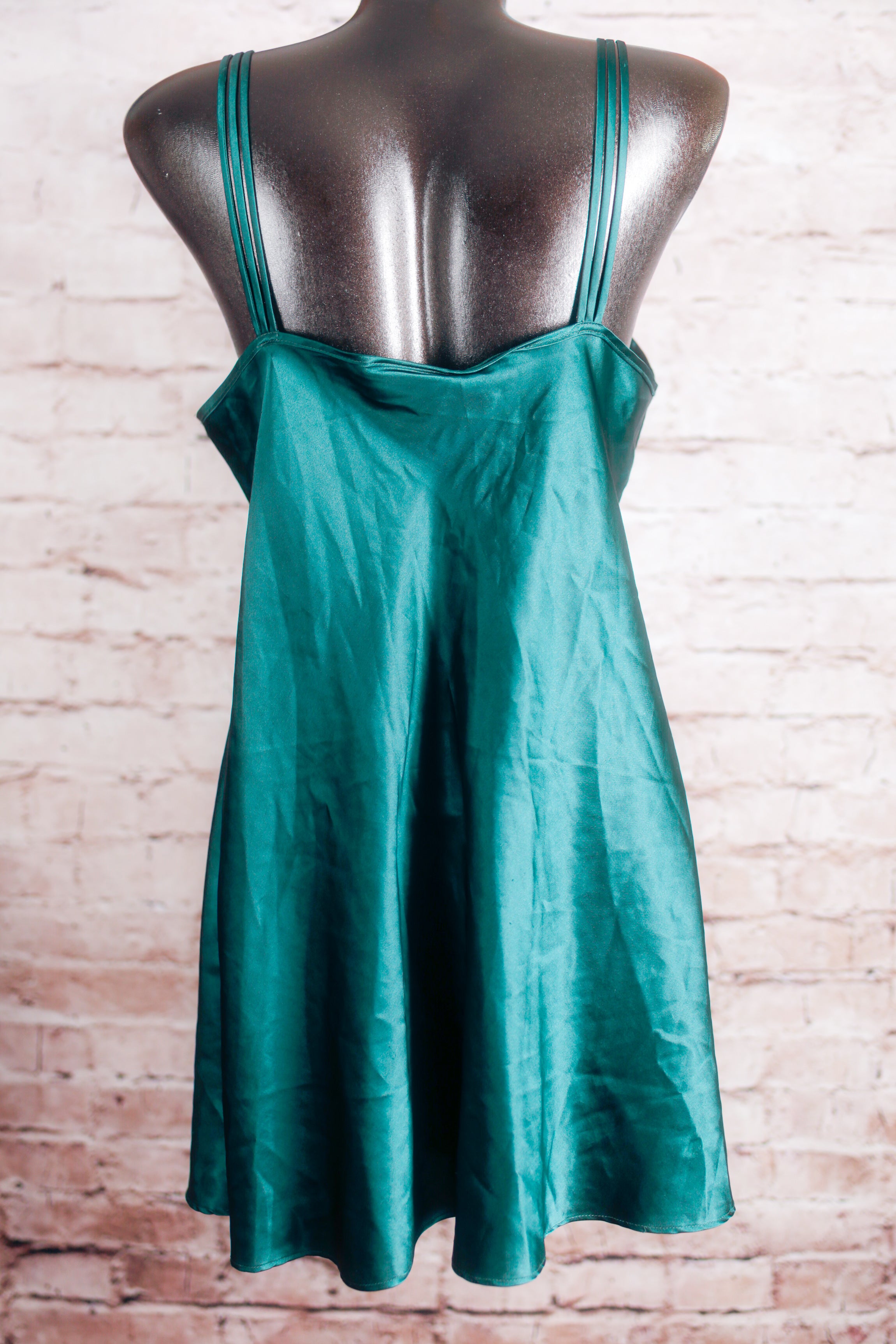 Linea Donatella Vintage 80s Soft Satin Chemise Lingerie Green Medium