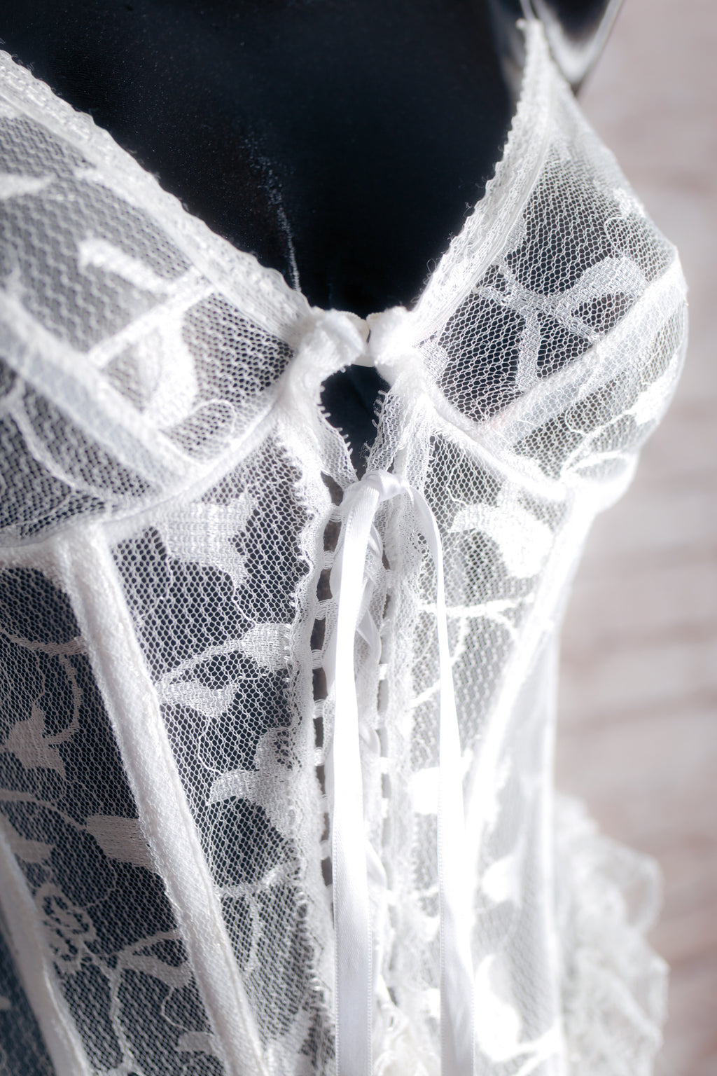 Secret Treasures Vintage Boned Bustier Chemise Lingerie White Lace Large