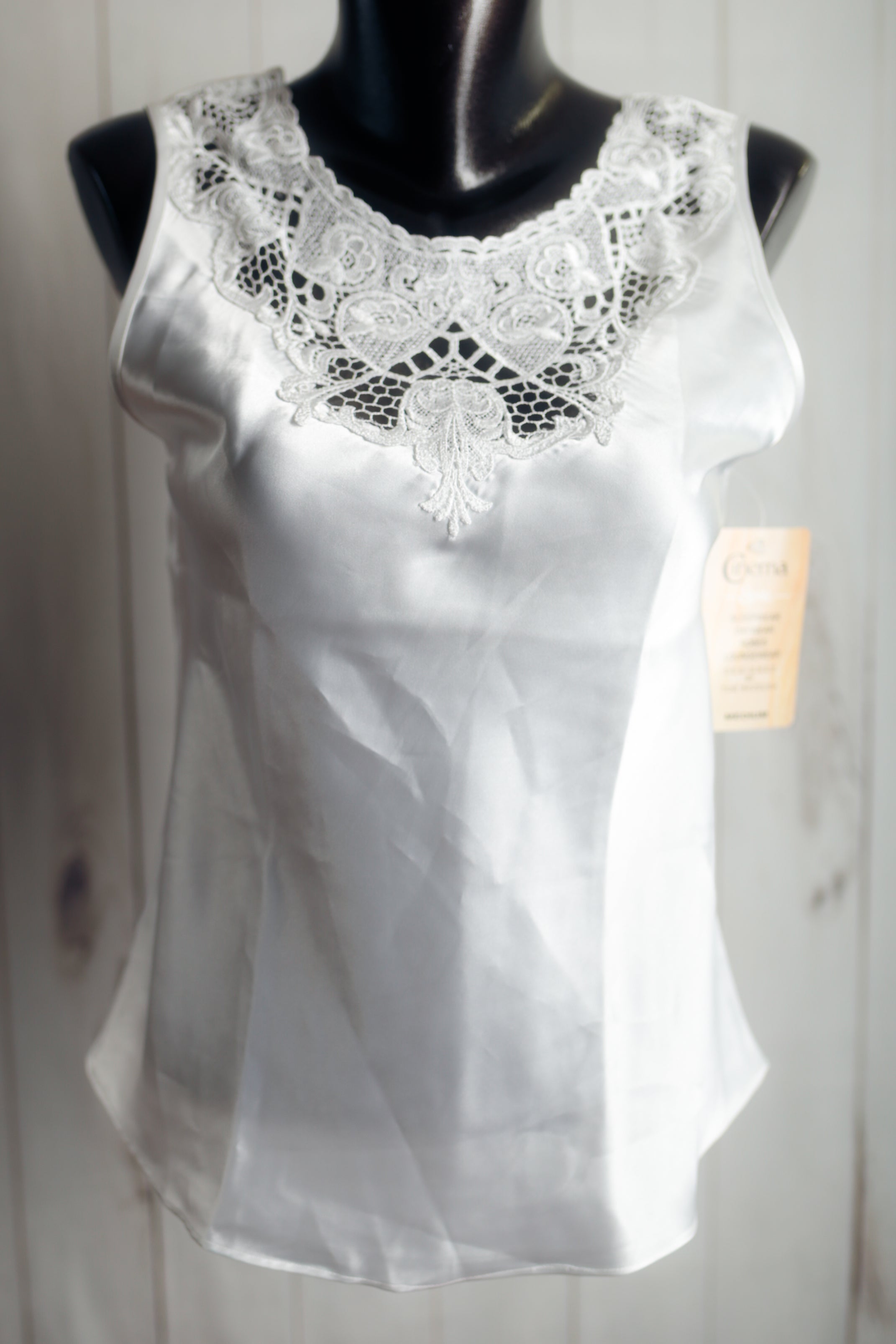 Cinema Etoile Eyelet Cami Chemise Lingerie White Satin and Lace Medium NEW