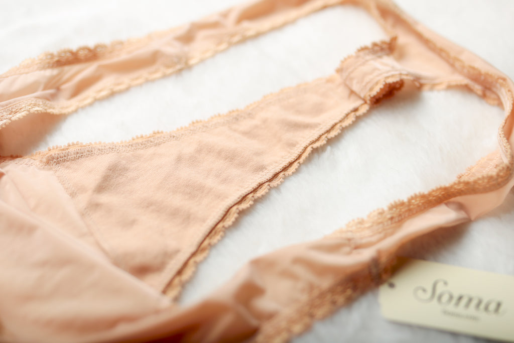 Soma Enticing Thong Panty Size XL Beige NEW