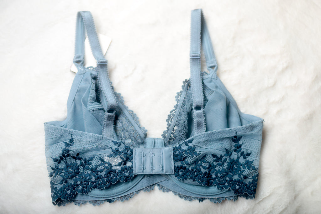 Wacoal 34DD Embrace Lace 65191 Unlined Embroidered Underwire Bra Blue NEW