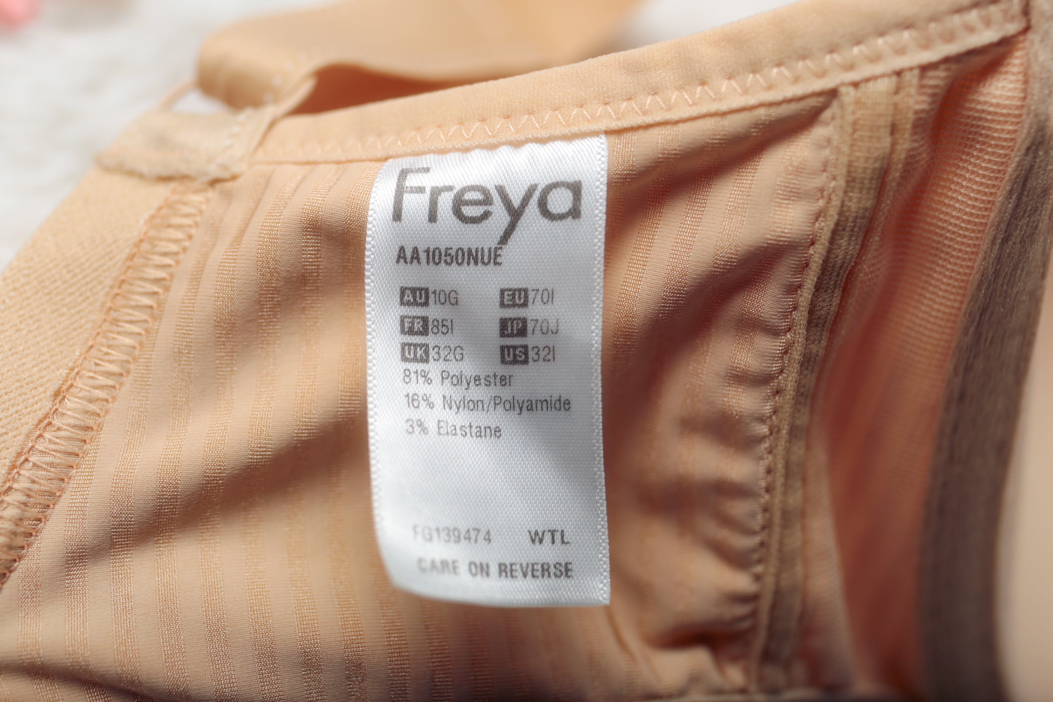 Freya US 32I UK 32G Idol Molded Underwire AA1050 Full Coverage Bra Nude