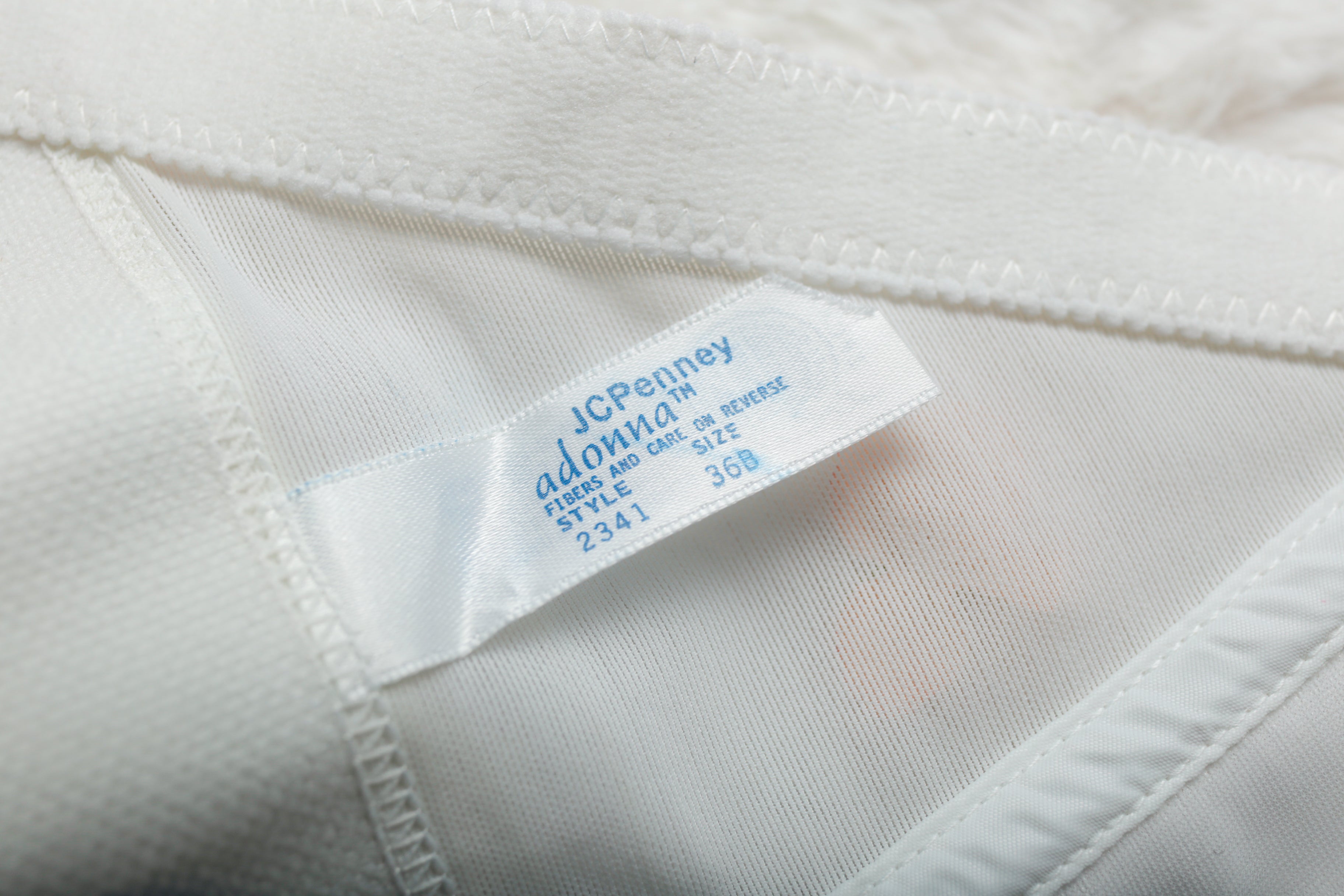 JCPenney Adonna 36B Satin Bridal Basque Corset Bustier Bra White