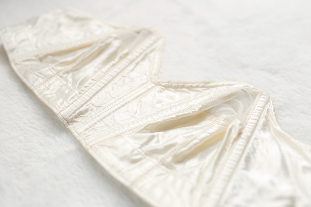 Maidenform Maidenette Vintage 50s Retro Pinup Boned Shelf Strapless Bullet Bra 34 Ivory