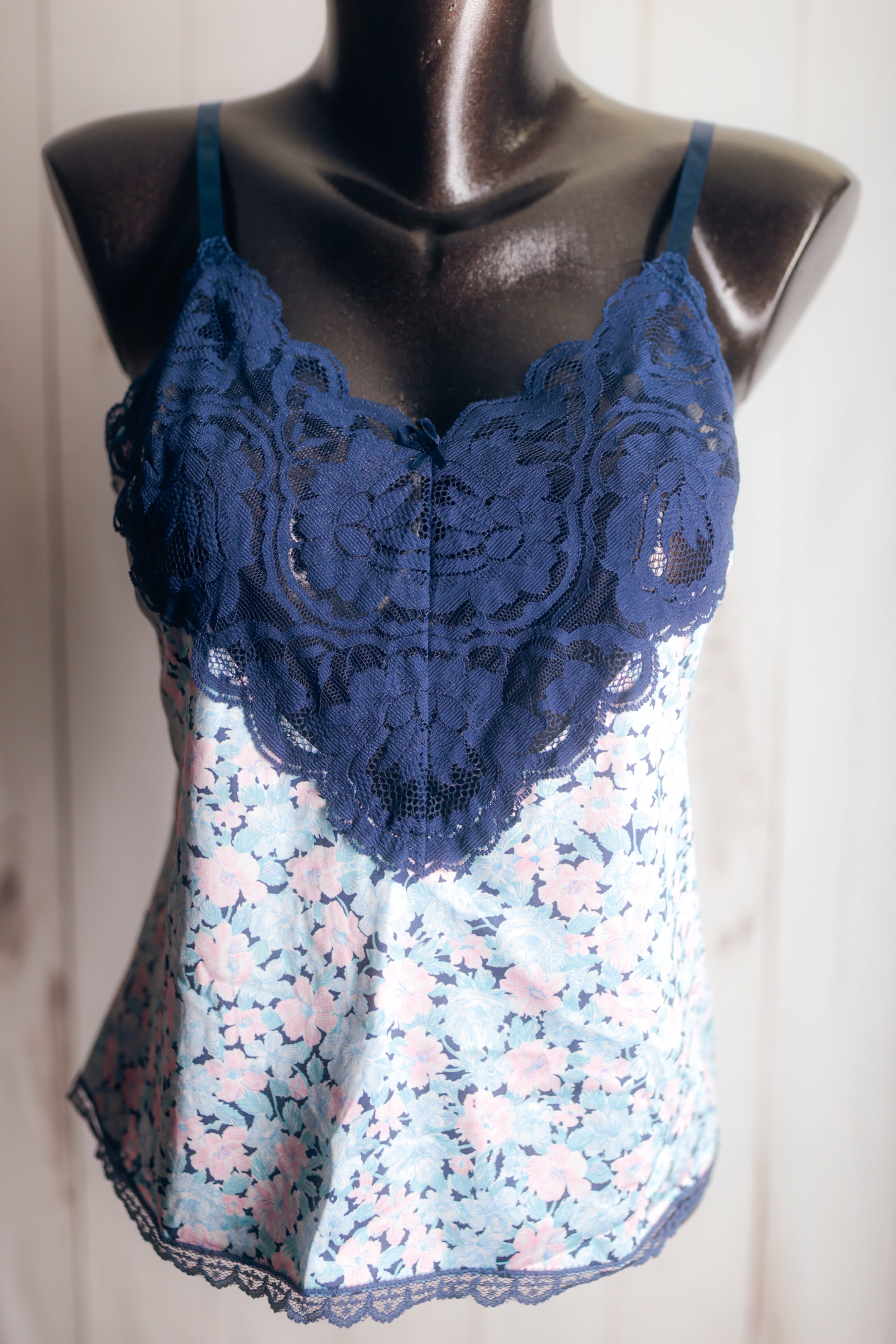 Body Lites Vintage Satin and Sheer Lace Cami Camisole Chemise 32 Blue Floral