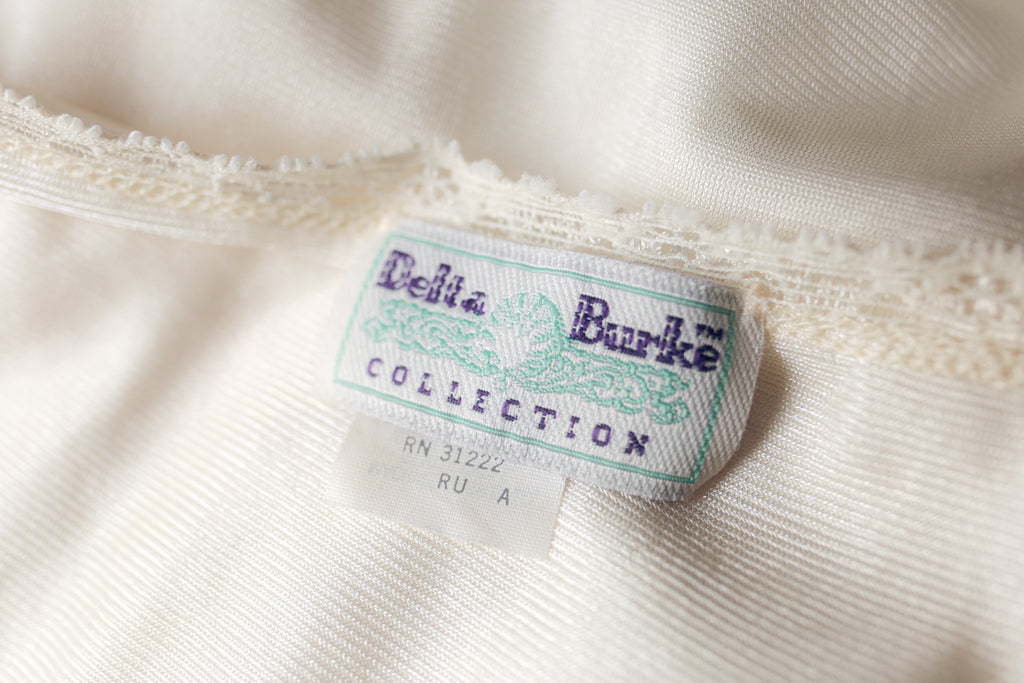 Delta Burke Vintage Satin Embroidered Lace Slip Dress Gown Peignoir Lingerie Ivory 1X XL