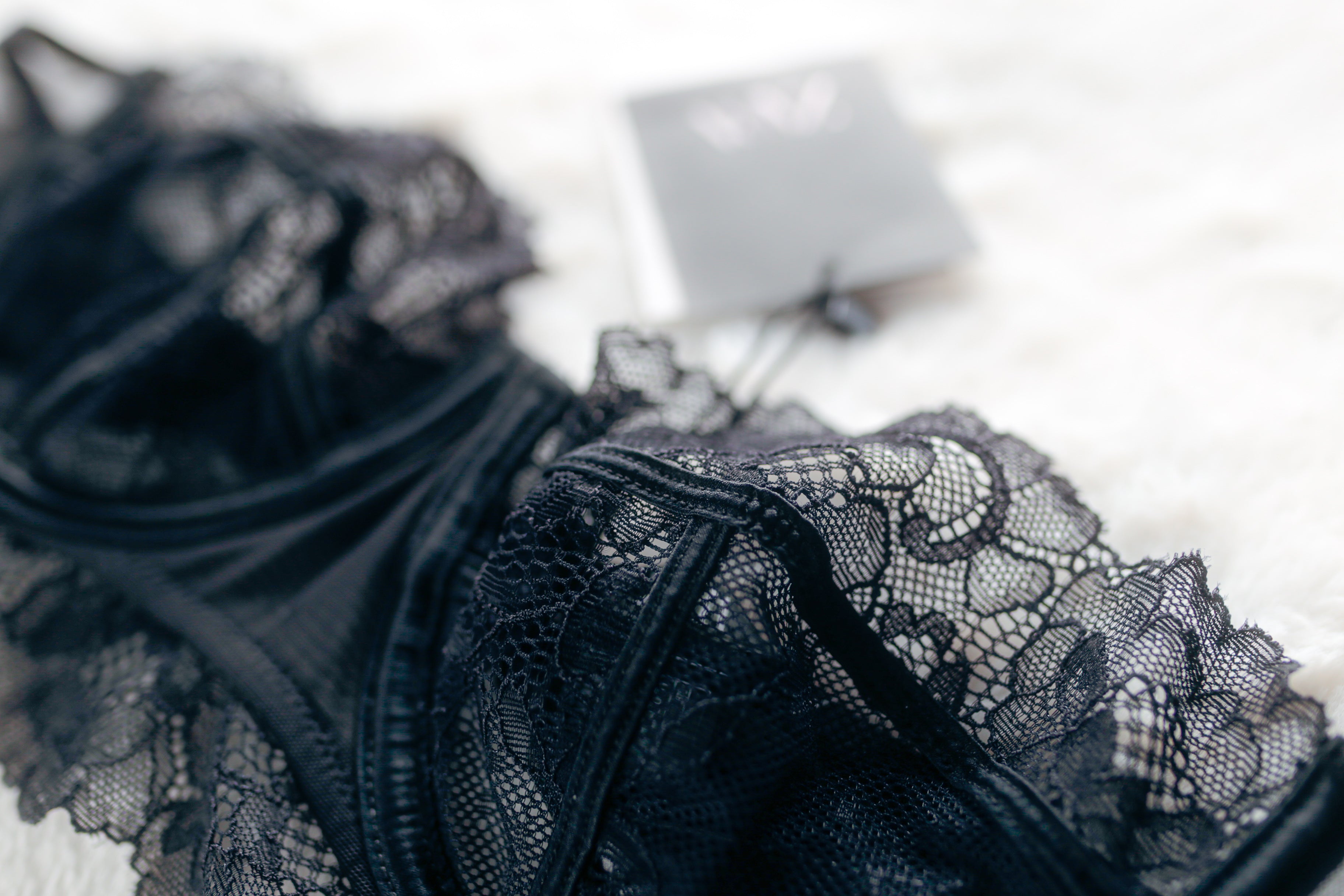 Zara Lingerie Unlined Lace Underwire Strapless Balconette Bra Black 34B NEW