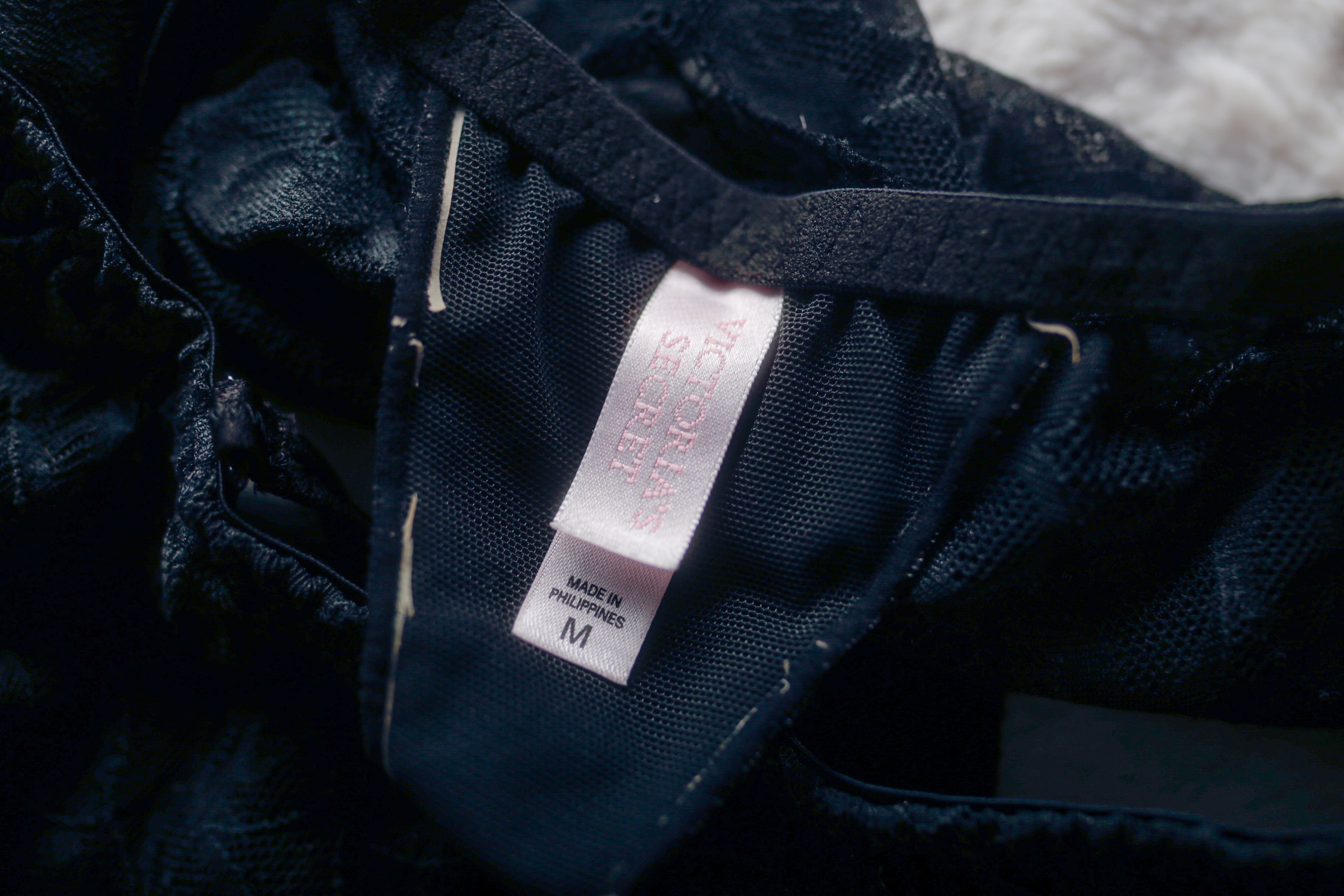 Victoria's Secret Skirted Thong with Garter Suspender Straps Medium Black