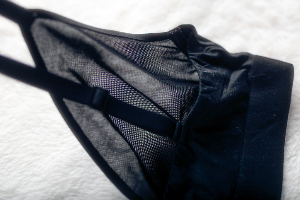 Smoothez Unlined Sheer Mesh Stretch Wireless Bralette Bra Medium Black