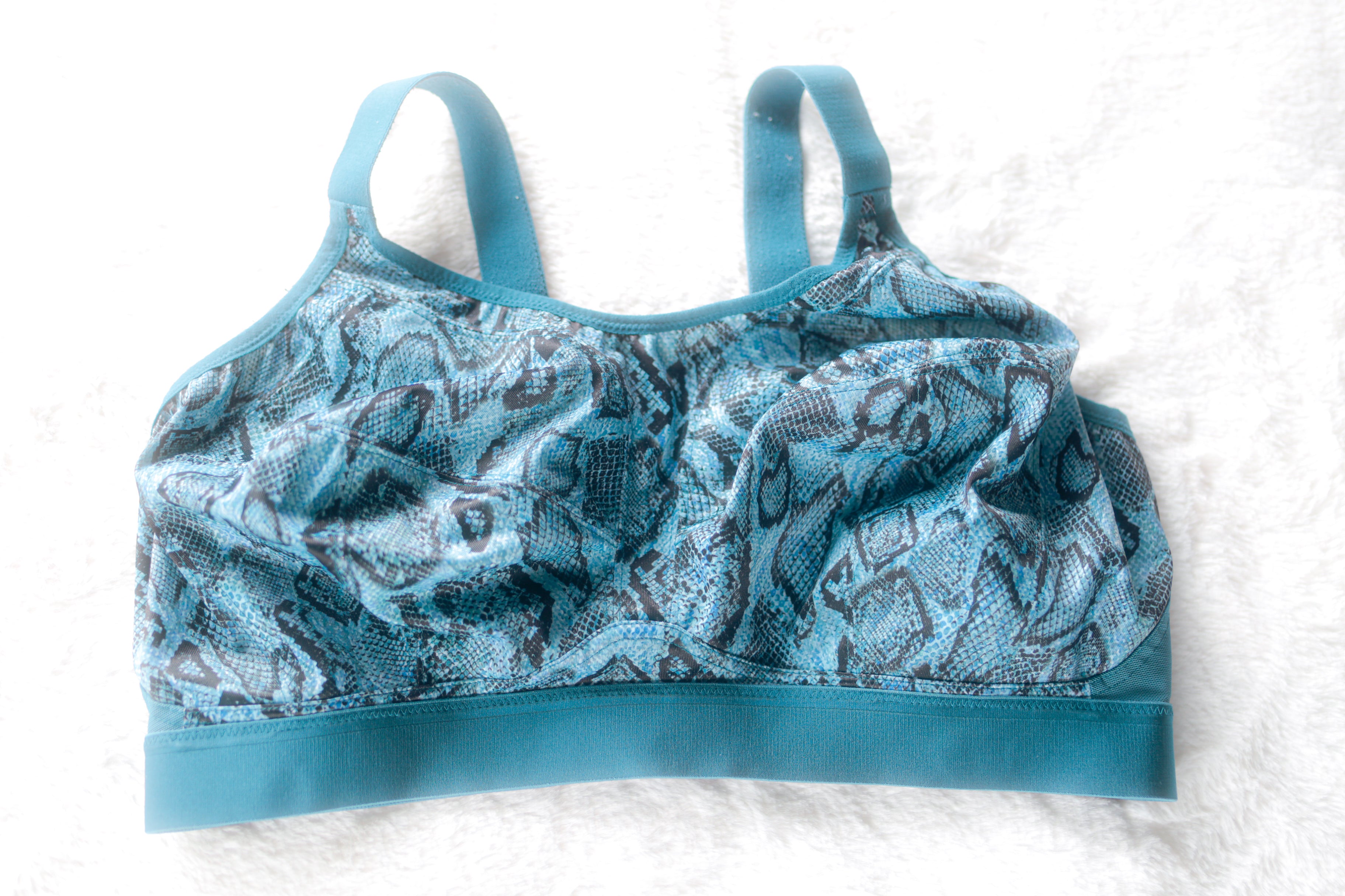 Goddess Sport Soft Cup Wireless Sports Bra Blue Snake 36H
