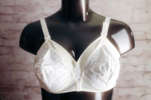 Exquisite Form Vintage Antique 50s Cotton Pointy Bullet Pinup Bra White 44B NEW