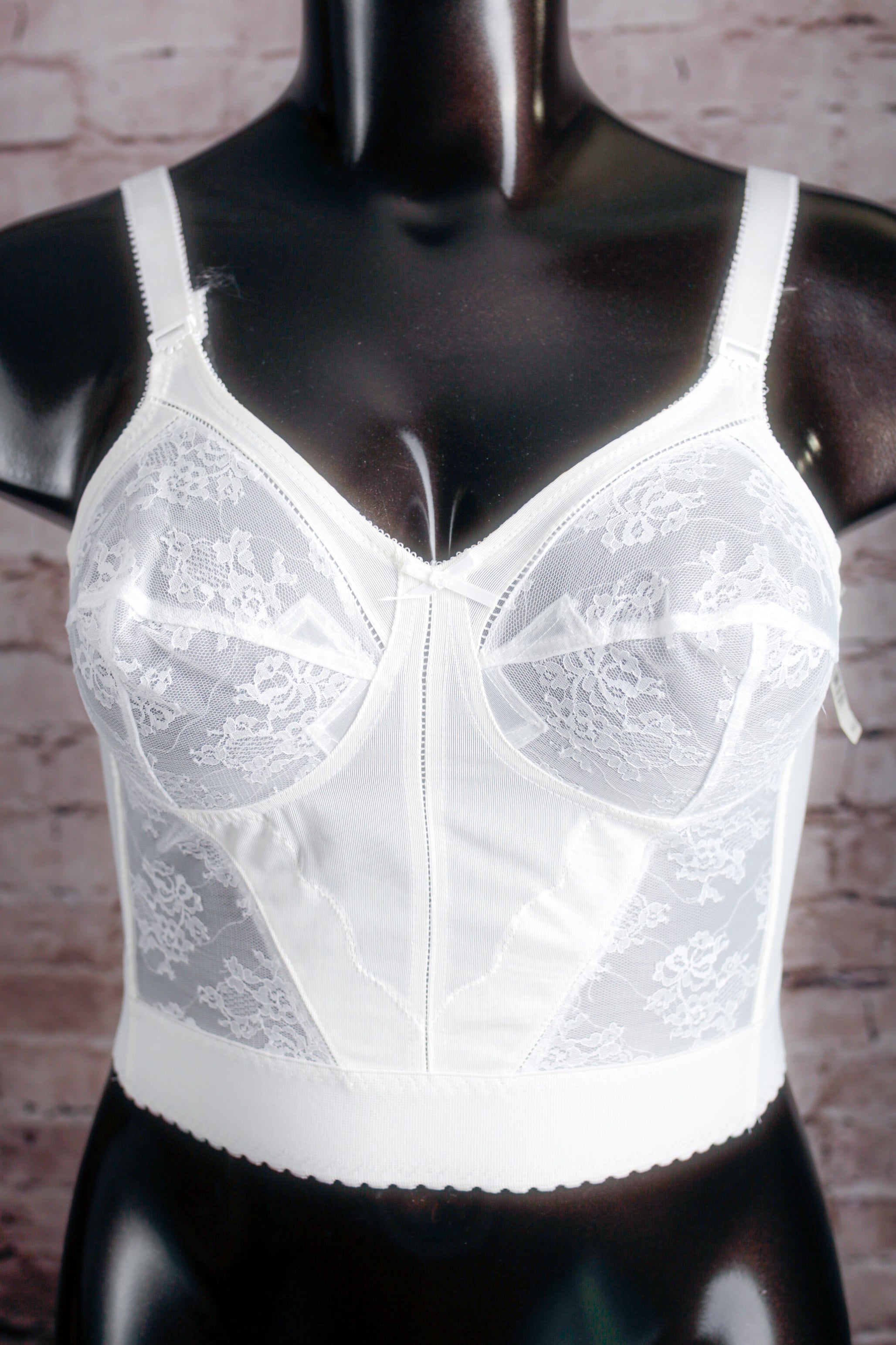 Bali Vintage 3300 Pointy Bullet Corset Bustier Bridal Shapewear Bra White 40B NEW