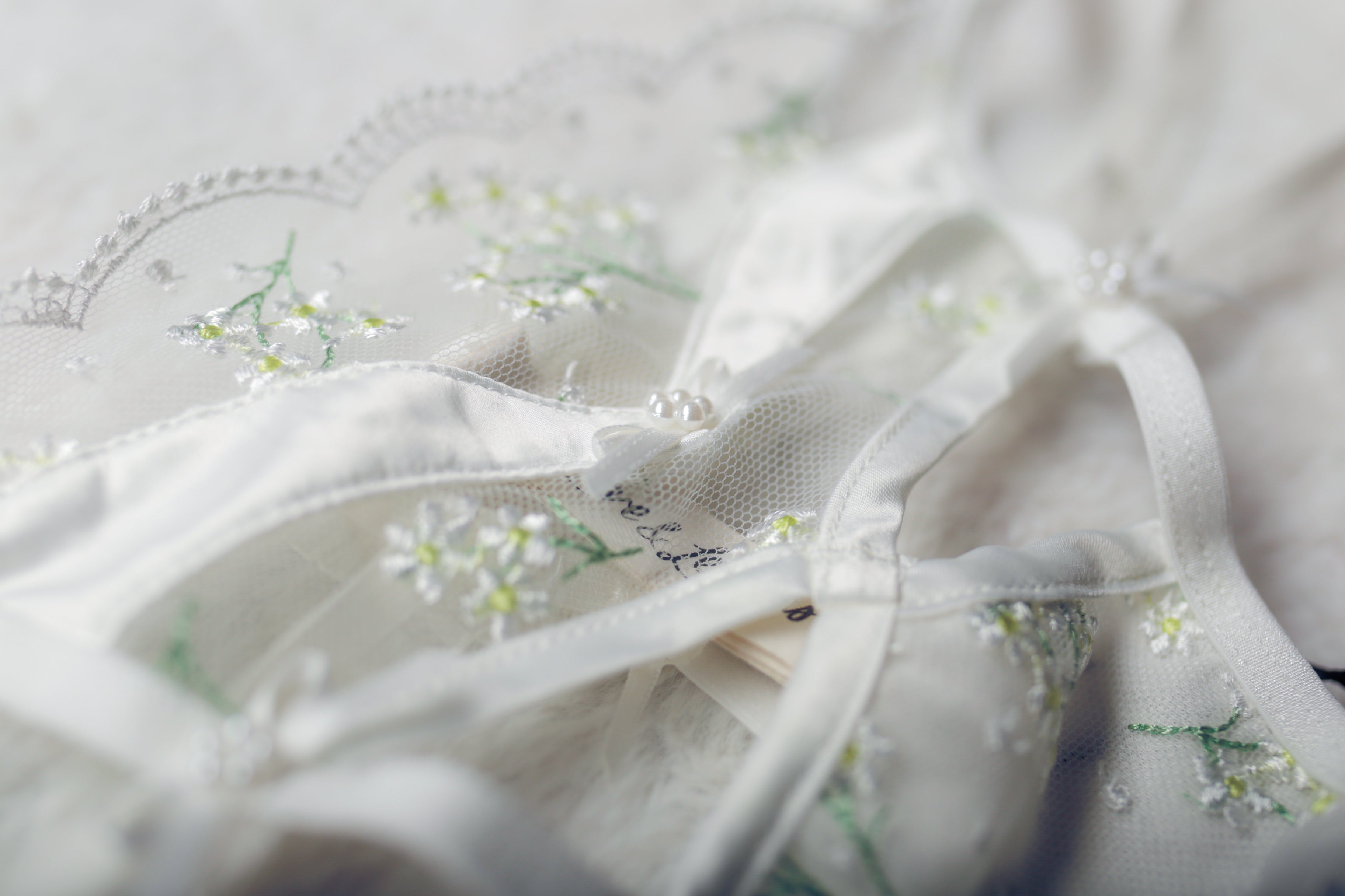 For Love & Lemons Sheer Floral Mesh Lace Strappy Thong Panties Medium NEW