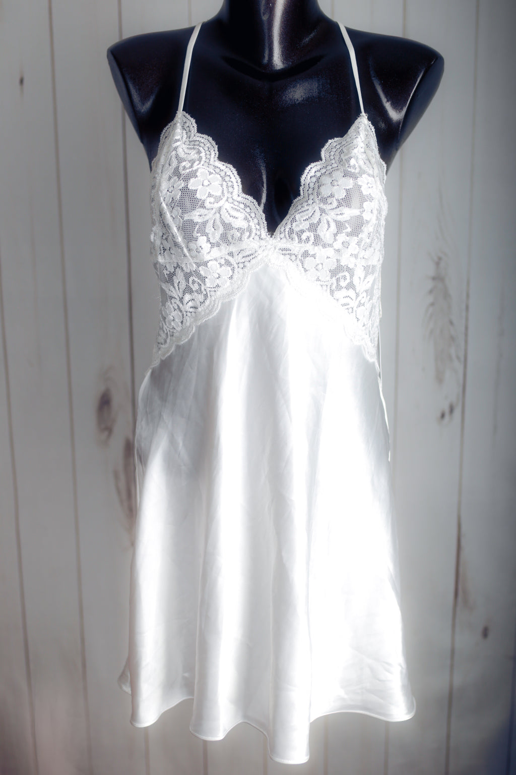 In Bloom Jonquil Satin Lace Racerback Cami Chemise Lingerie White Medium NEW