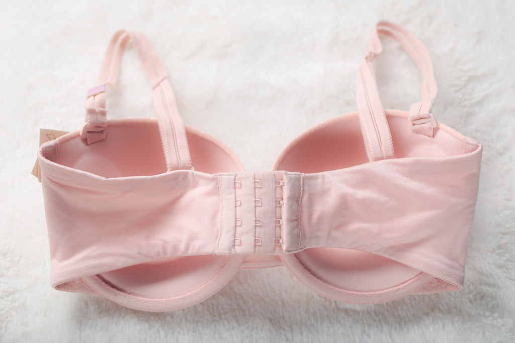 Candie's Pink Pretty Teen Seamless Molded Smooth Underwire T-shirt Bra 34D NEW