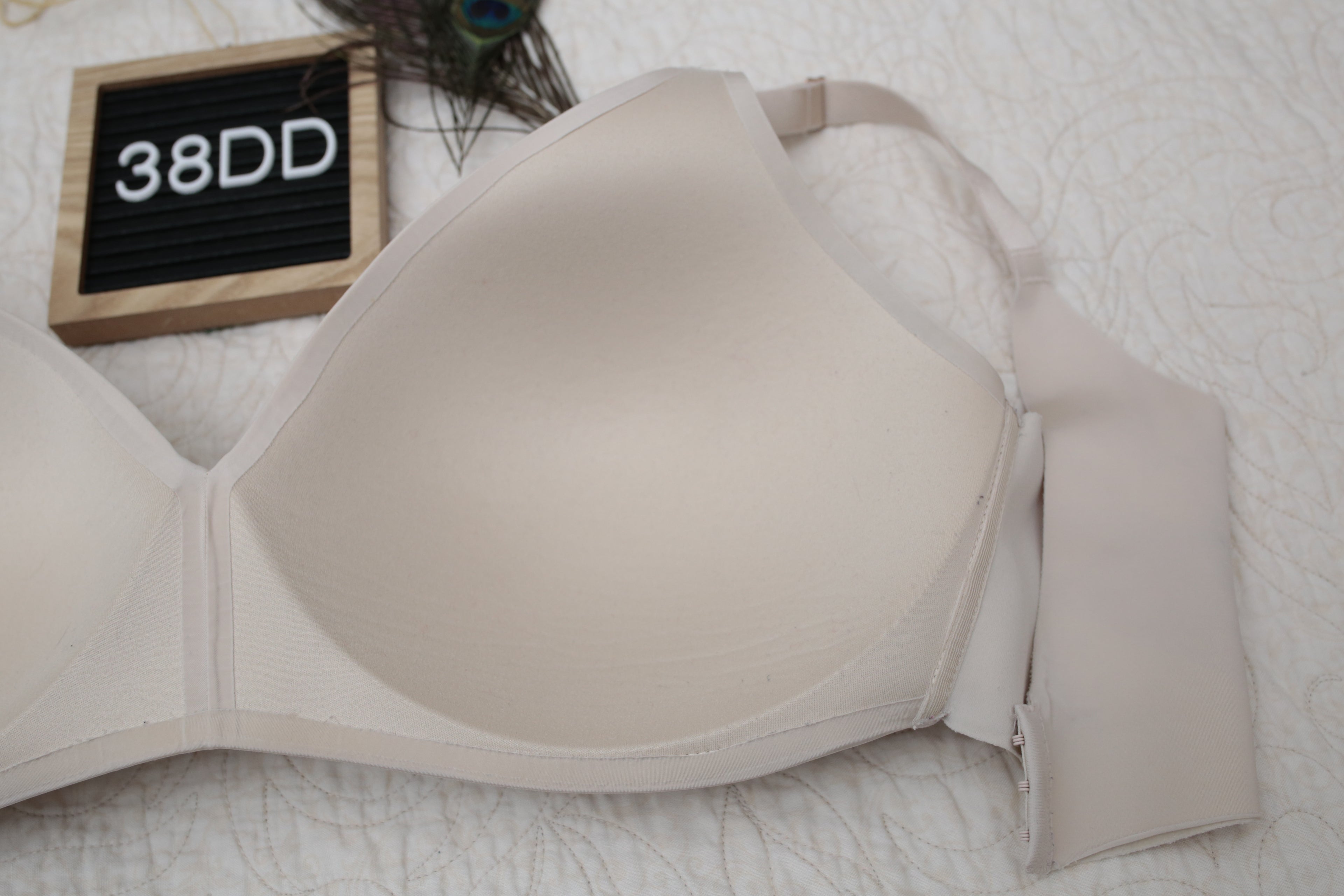 Soma 38DD Vanishing 360 Wireless T-shirt Bra Light Taupe