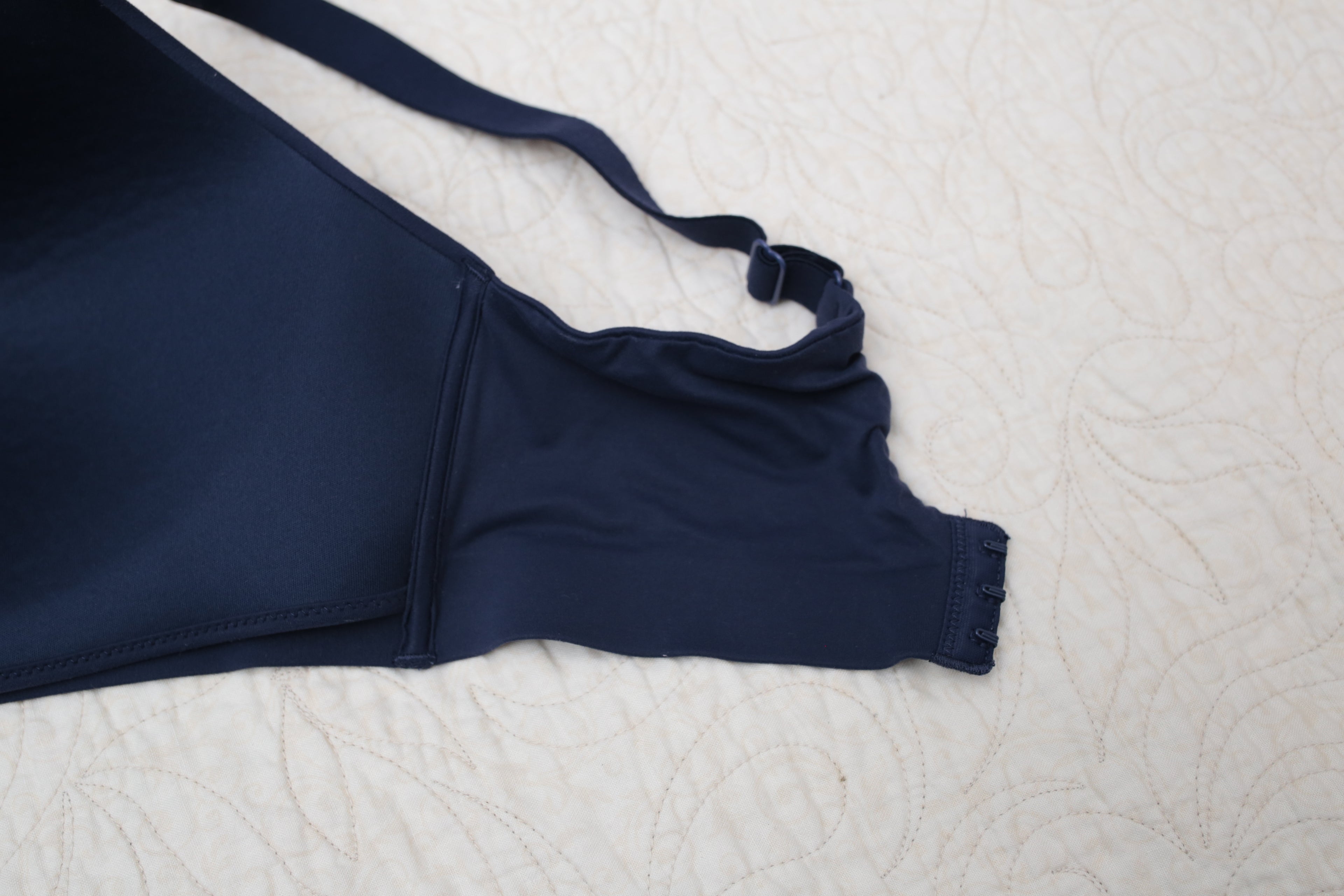 Soma 38D Enbliss Wireless T-shirt Bra Dark Blue