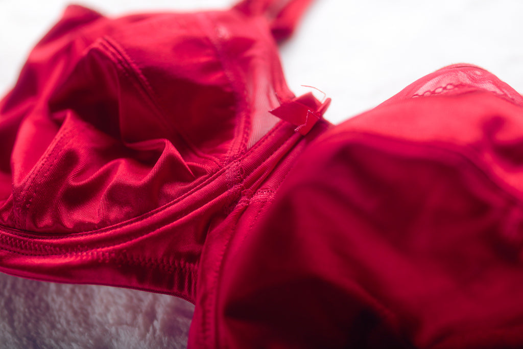 Goddess Keira US 36J UK 36GG GD6090 Satin Underwire Full Figure Underwire Bra Red