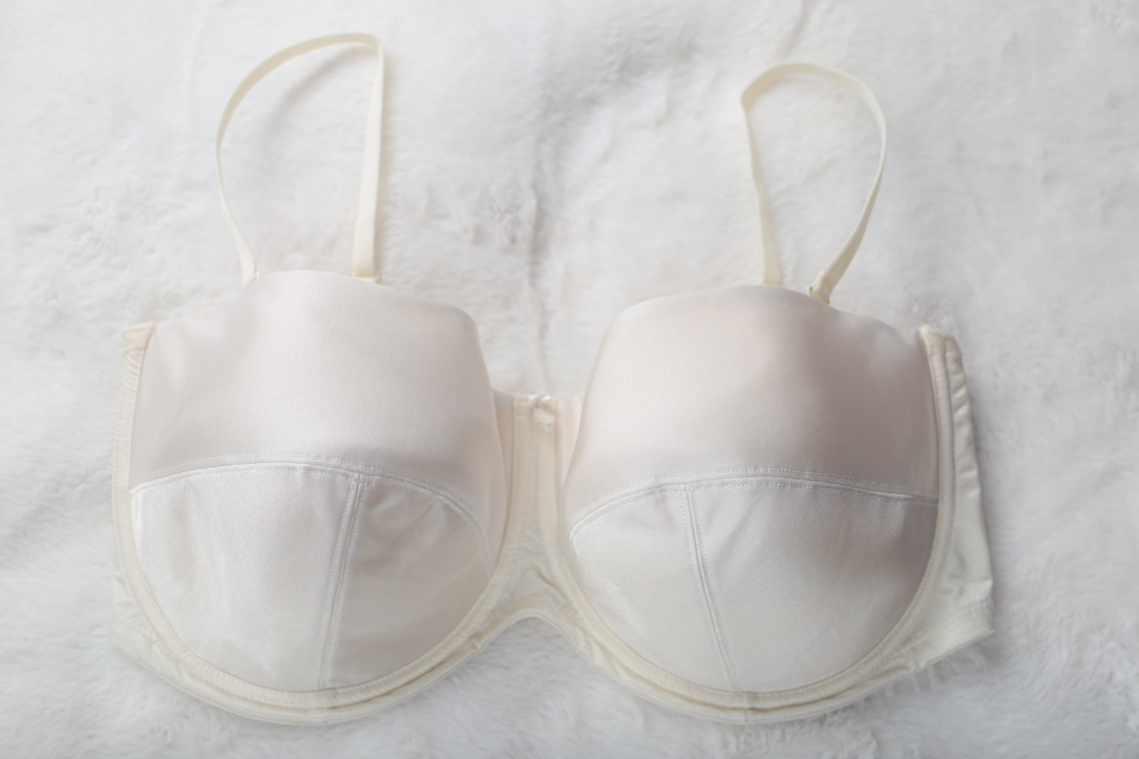 Panache Vintage 40DD Satin Moulded Convertible Padded Underwire Bra Ivory