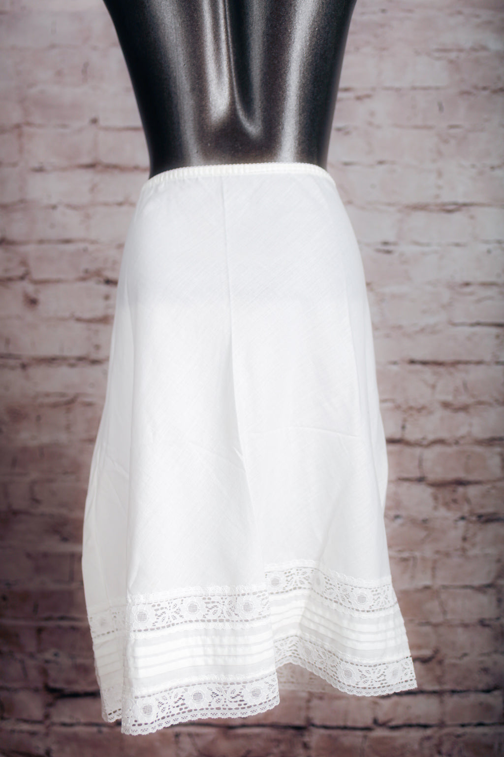Deena Vintage Satin Lace Half Slip Medium White