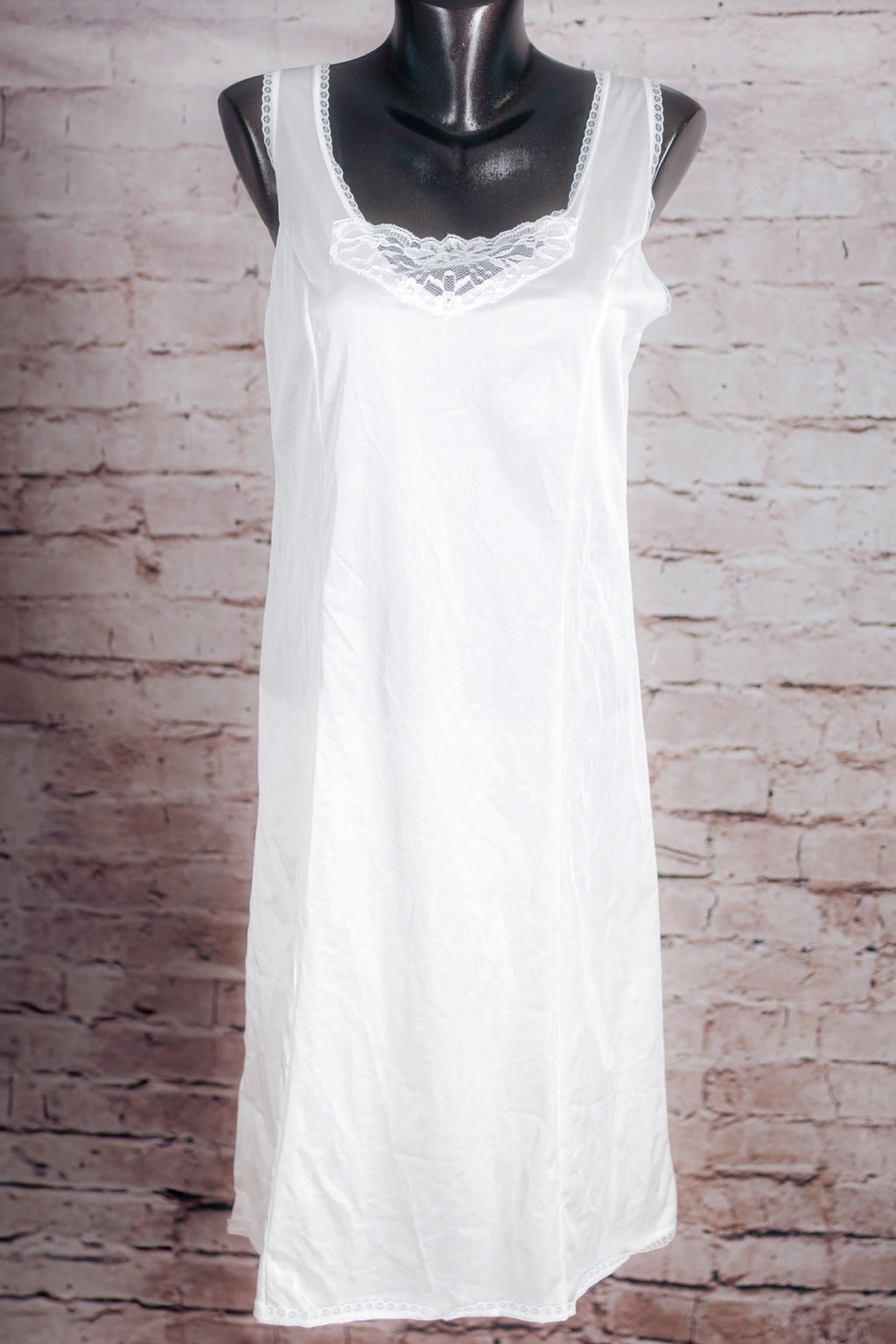 Metropolitan Vintage 90s Satin Full Slip White Medium