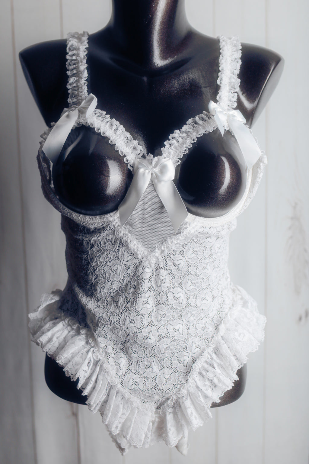 Shirley of Hollywood Vintage Sheer Lace Open-crotch Open Cup Cupless Teddy Bodysuit Lingerie Medium White