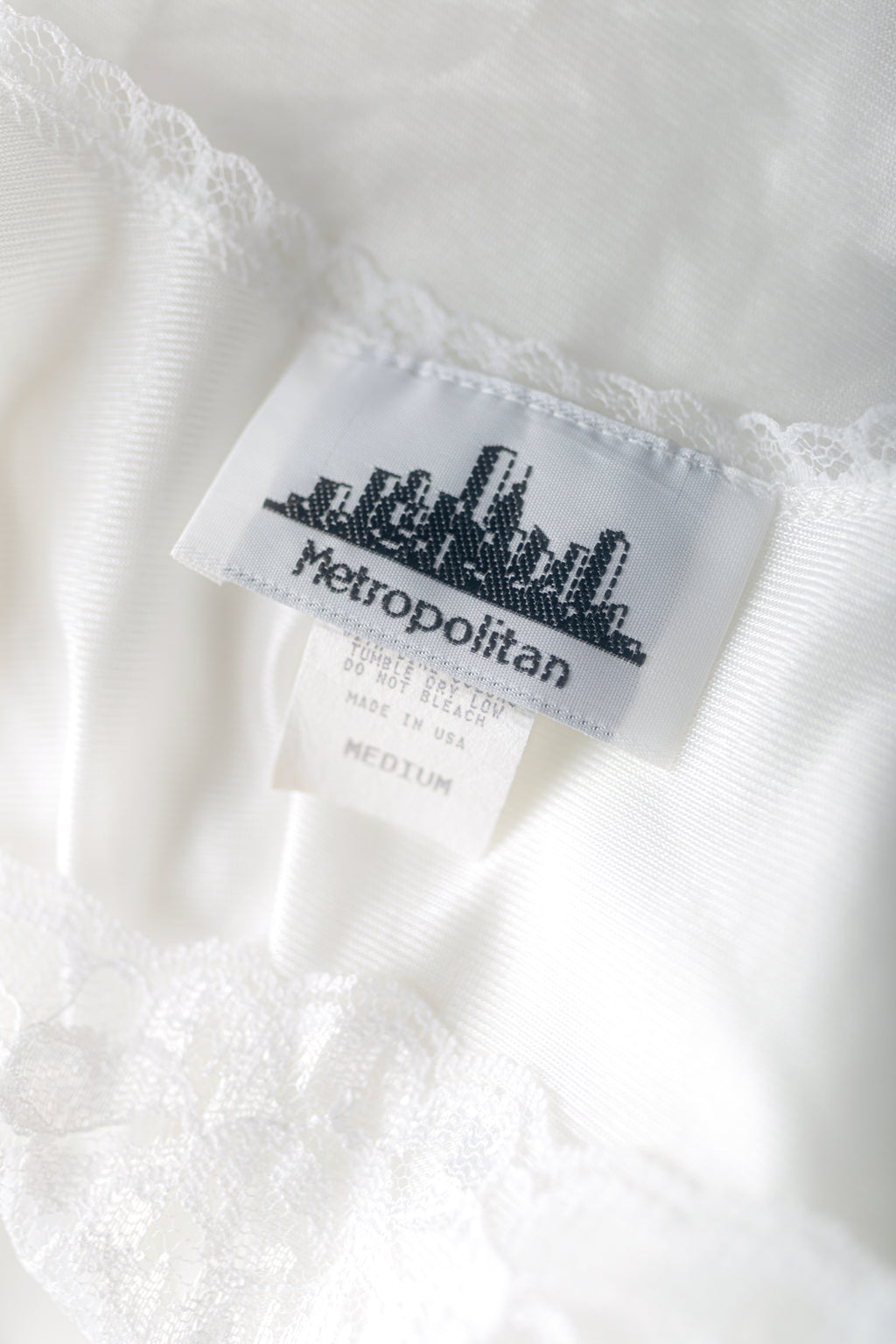 Metropolitan Vintage 90s Satin Full Slip White Medium