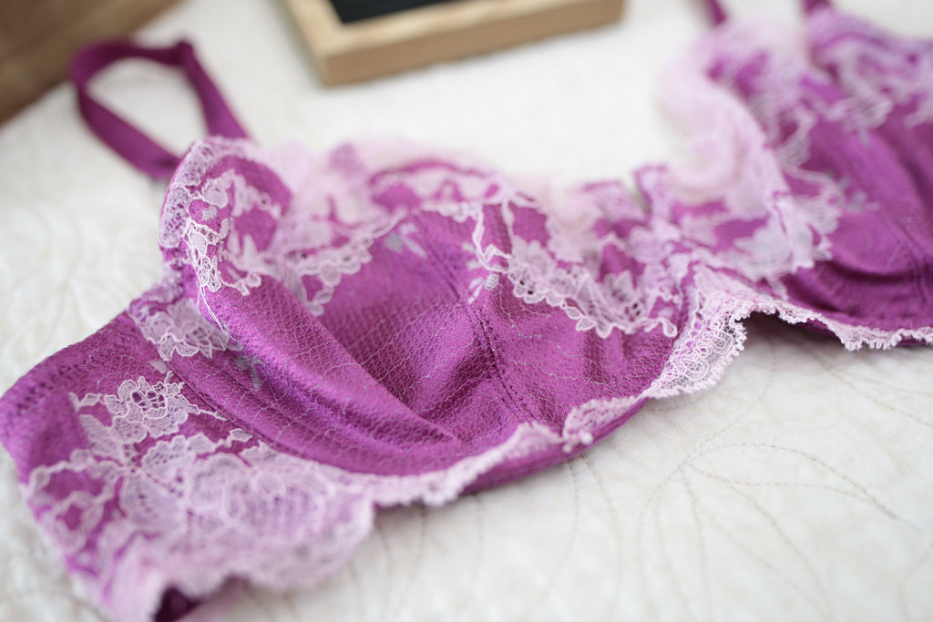 Wacoal 34C Lace Affair 851256 Underwire Bra Fuschia Magenta Wine