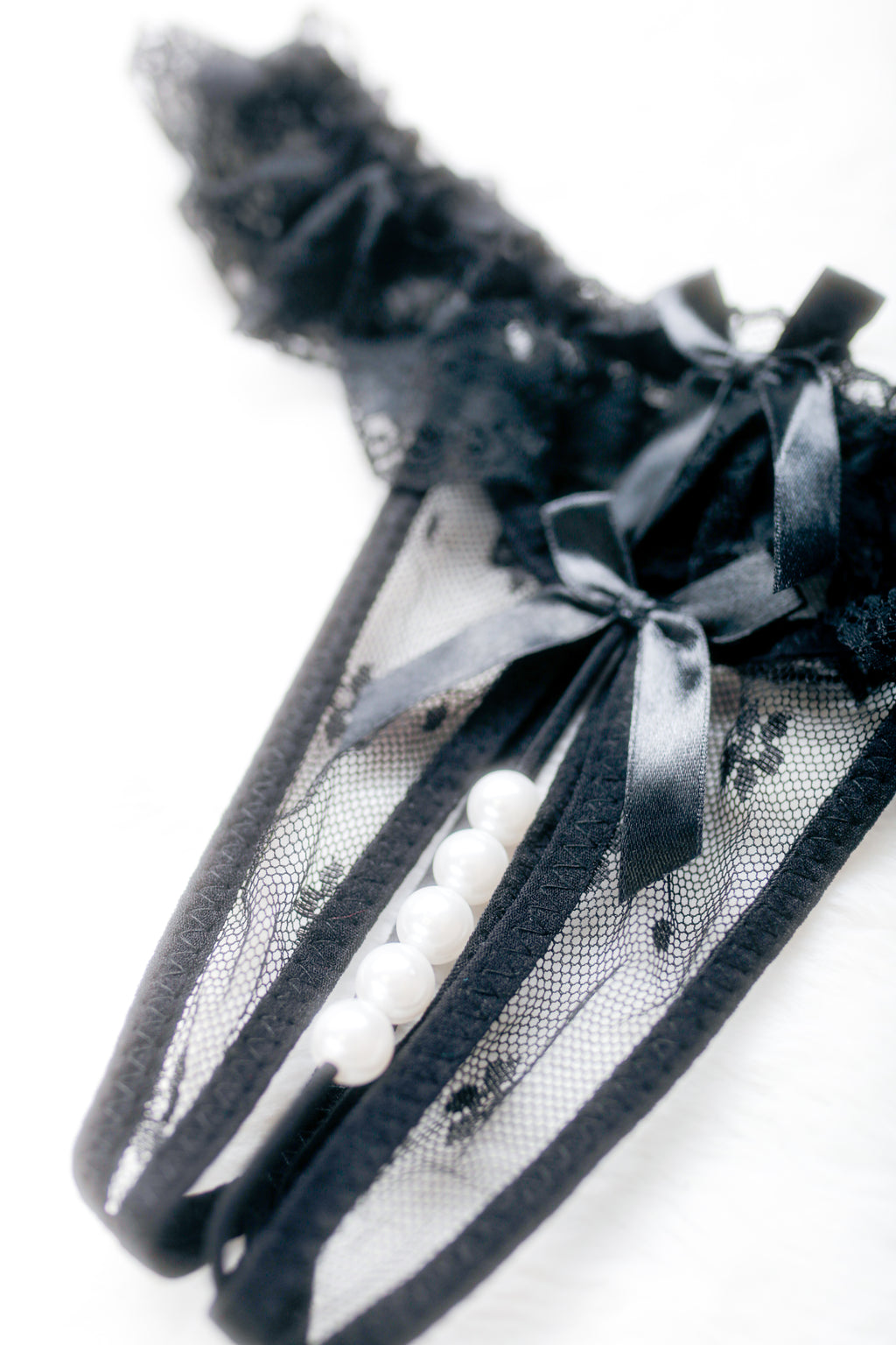 Pearl String Lace G-string Open Crotch Thong Medium Black NEW