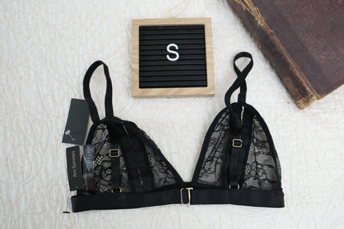 Ann Summers Open-cup Peephole Black Lace Sexy Bra S 4-6 NEW