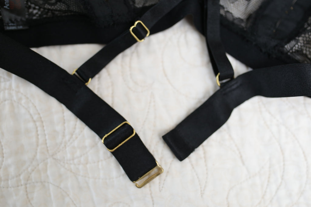 Ann Summers Open-cup Peephole Black Lace Sexy Bra S 4-6 NEW