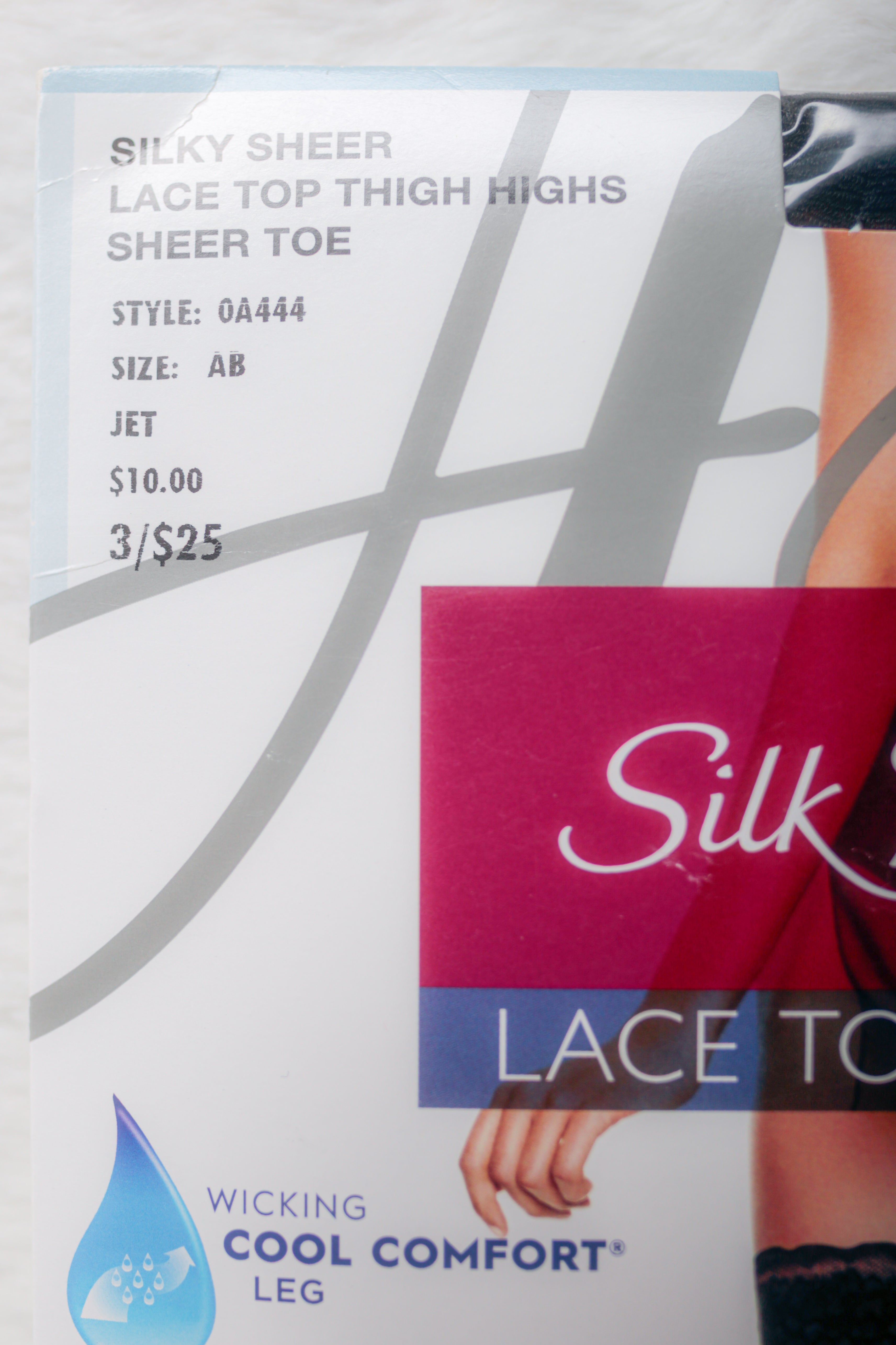 Hanes Silk Reflections Silky Sheer Lace Top Thigh High Stockings Black Size AB