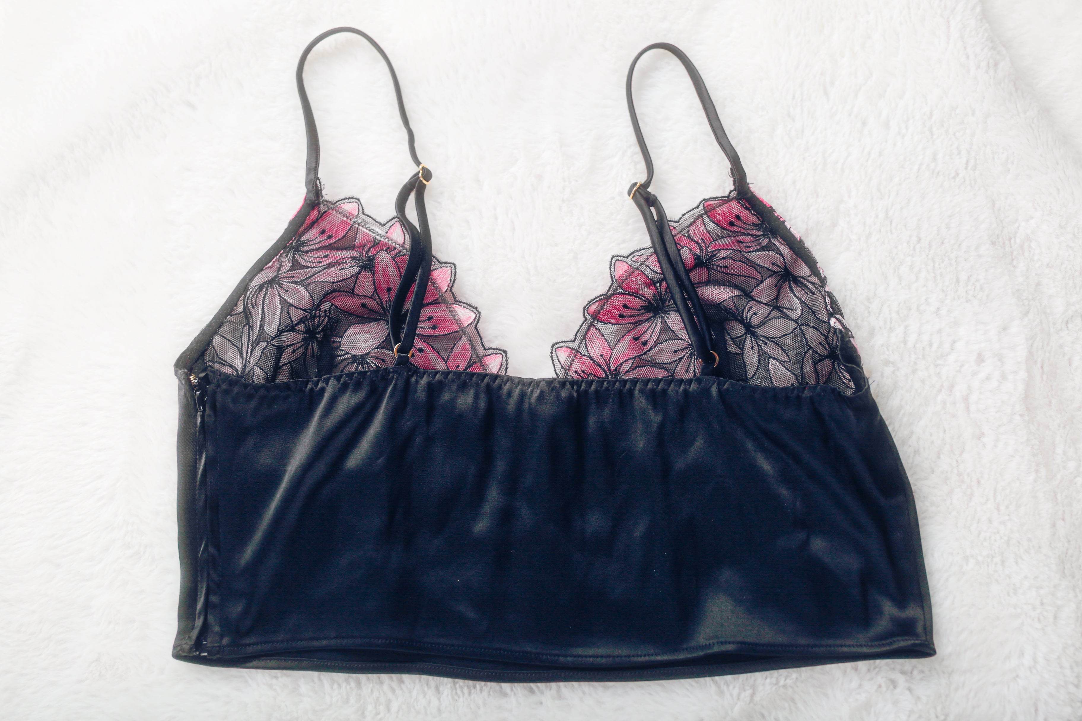 Victoria's Secret Floral Satin Mesh Sheer Unlined Wireless Bralette Bra Medium