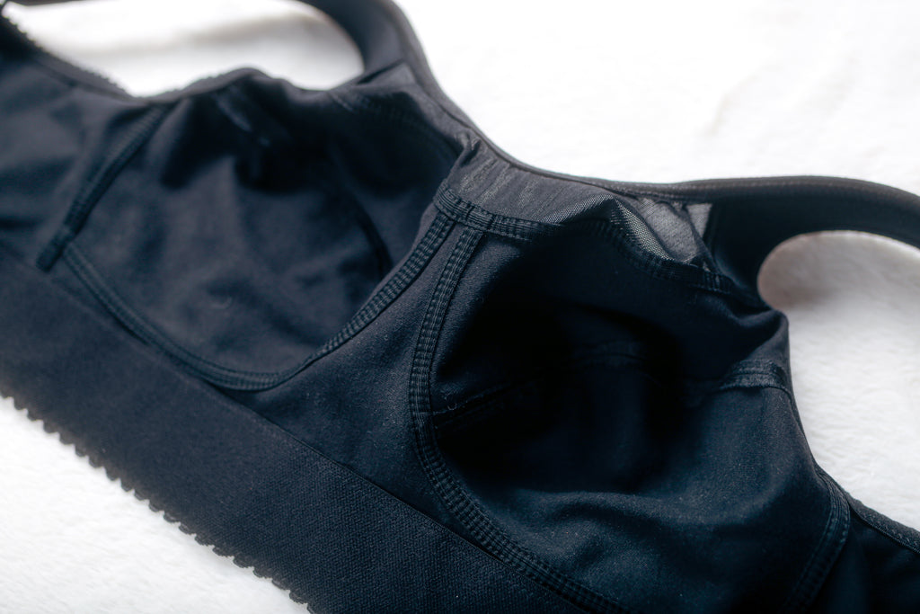 Miss Mary of Sweden 2073 Cotton Simplex Activity Bra Full Cup Unlined Wireless Sports Bra Black 36DD