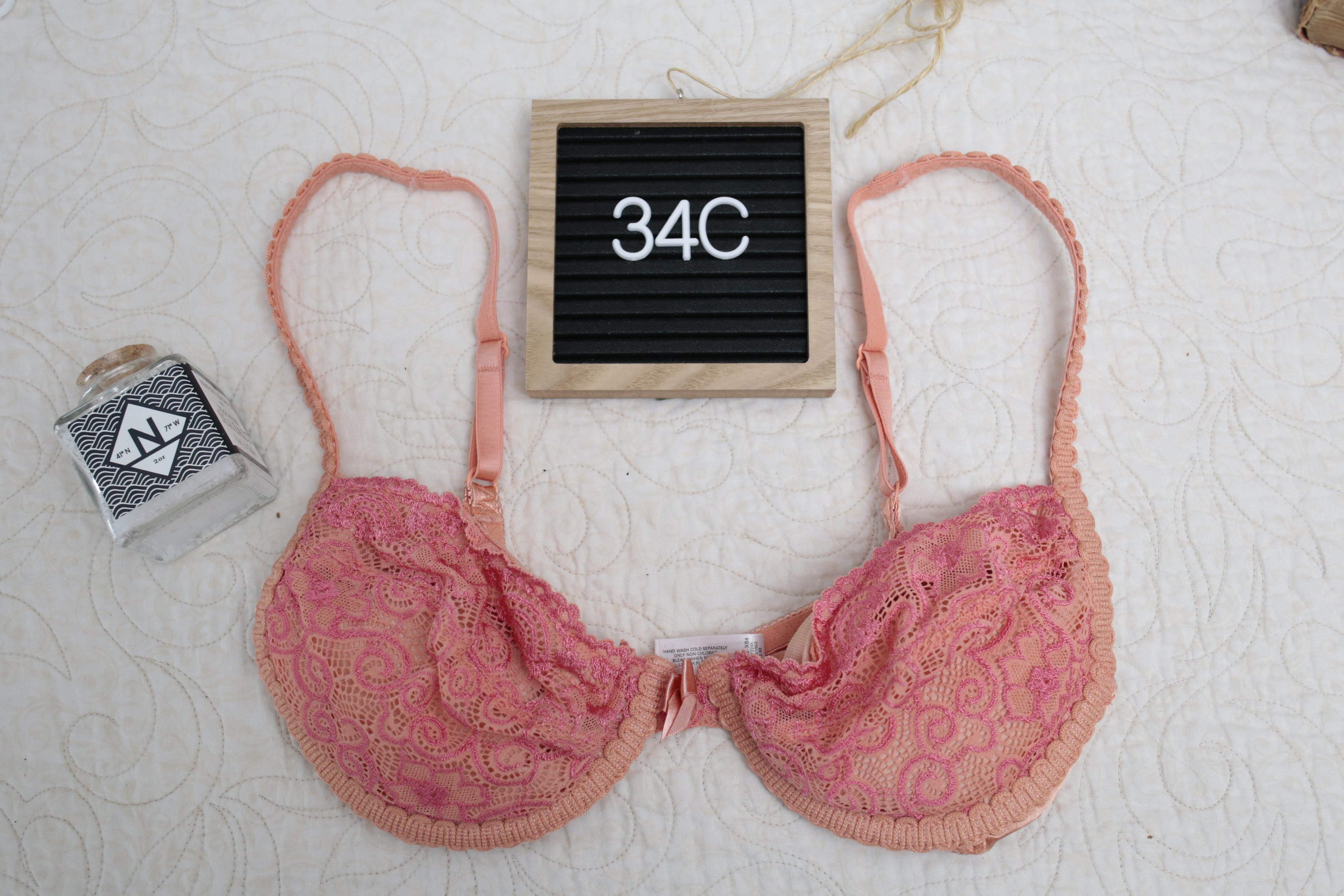 Victoria's Secret Vintage 34C Embroidered Removable-pad Push-up Bra Pink Lace
