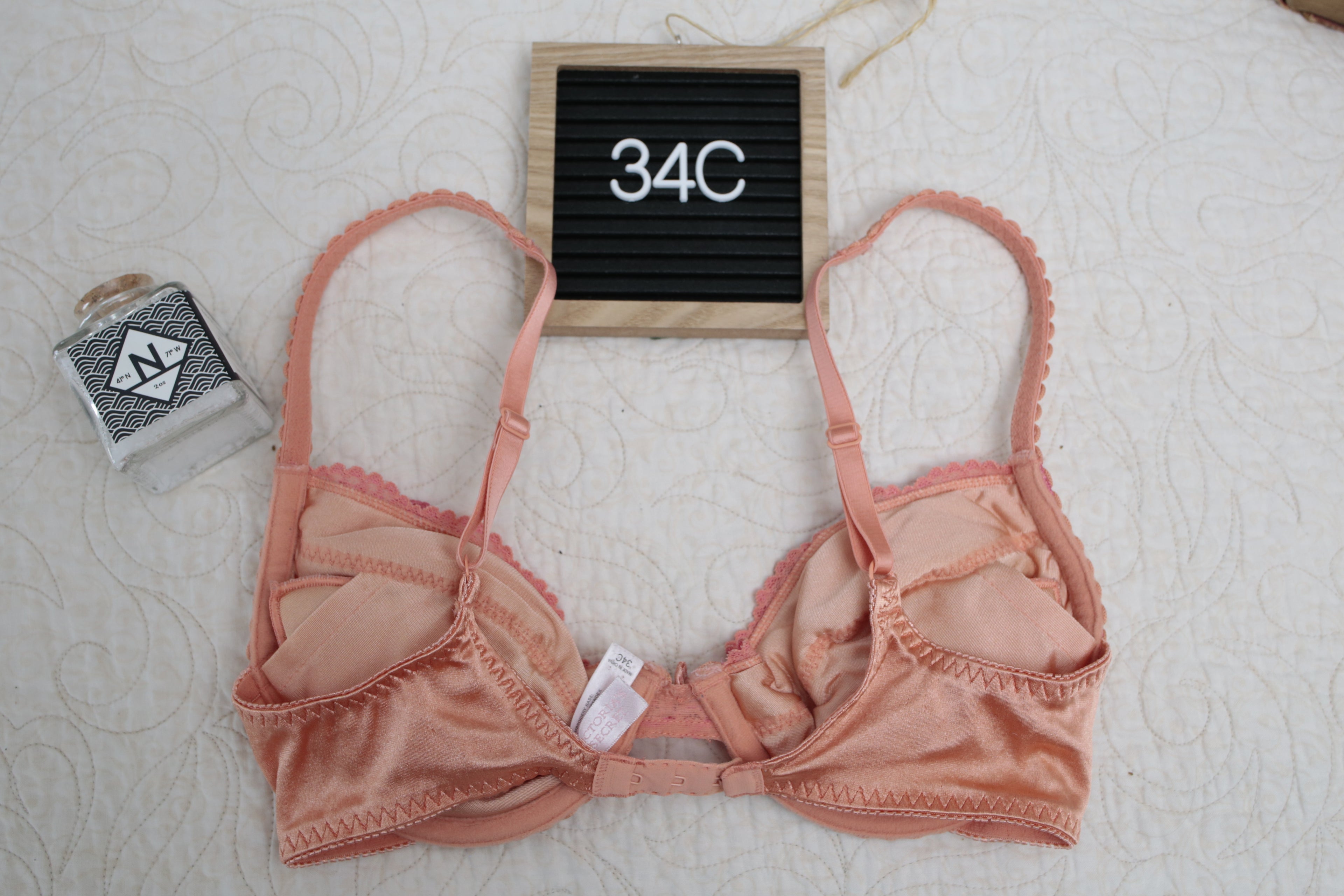 Victoria's Secret Vintage 34C Embroidered Removable-pad Push-up Bra Pink Lace
