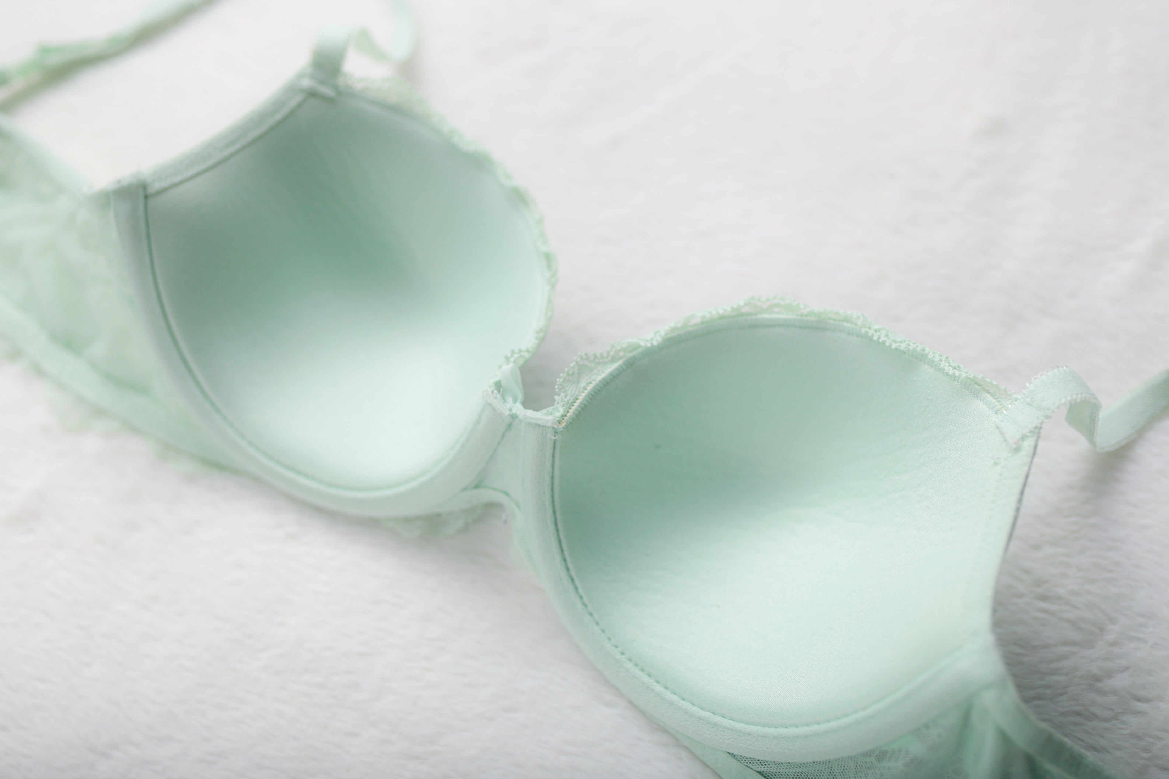 Victoria's Secret Dream Angels Lined Demi Multiway Bra Shine Shimmer Seafoam Green 36B